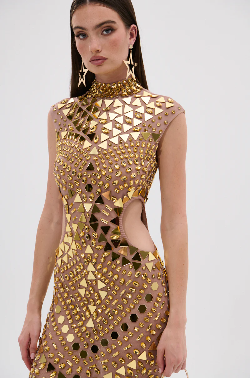 QUEEN OF EVERYTHING MIRRORED MAXI DRESS IN GOLD - Image 9