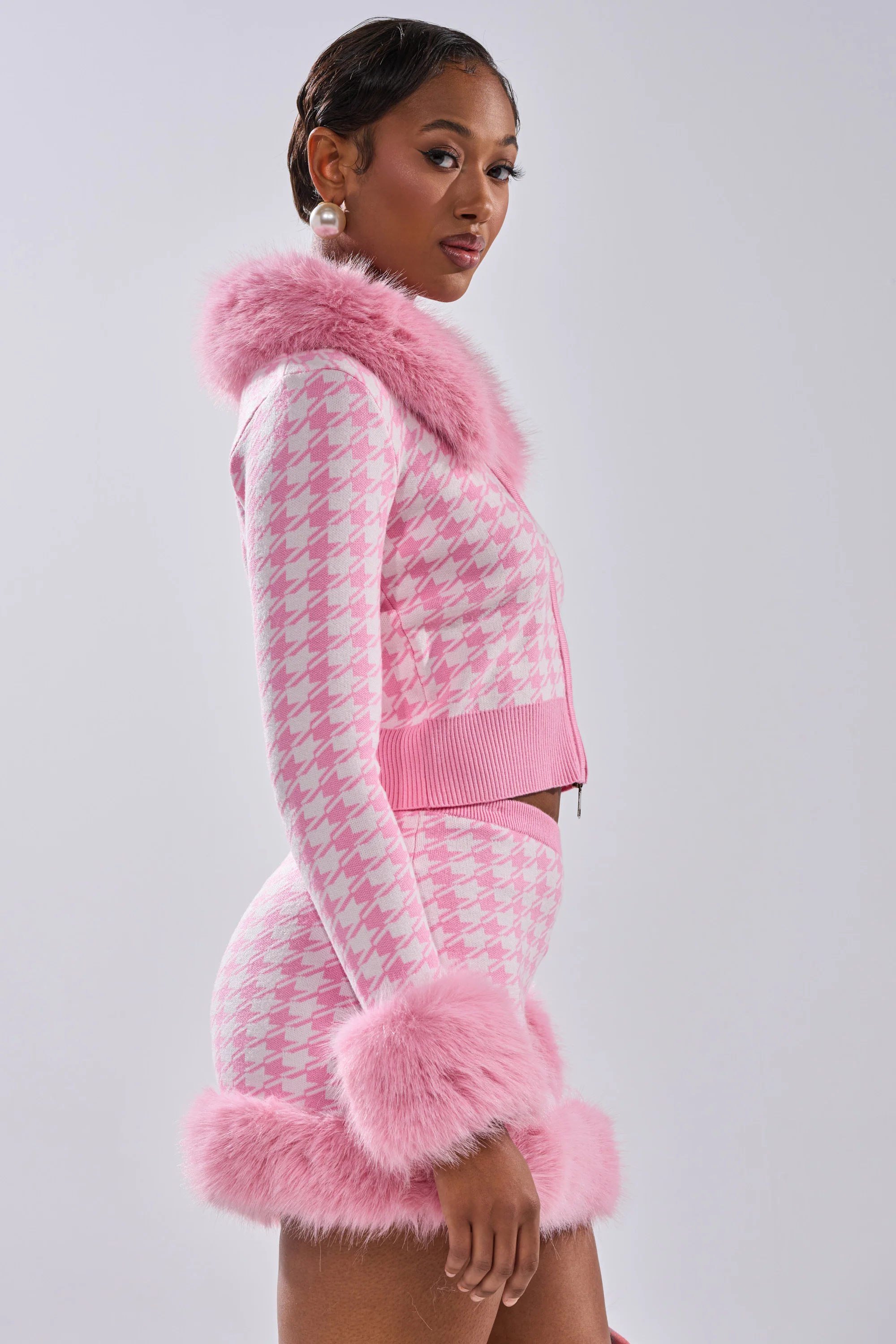 QUEEN OF LOVE SWEATER WITH FUR TRIM - Image 6