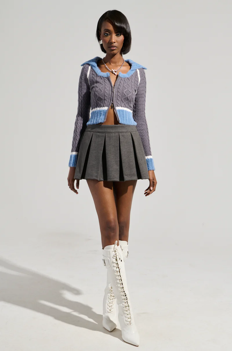 QUEEN OF MY OWN WORLD CROPPED ZIP UP SWEATER - Image 6