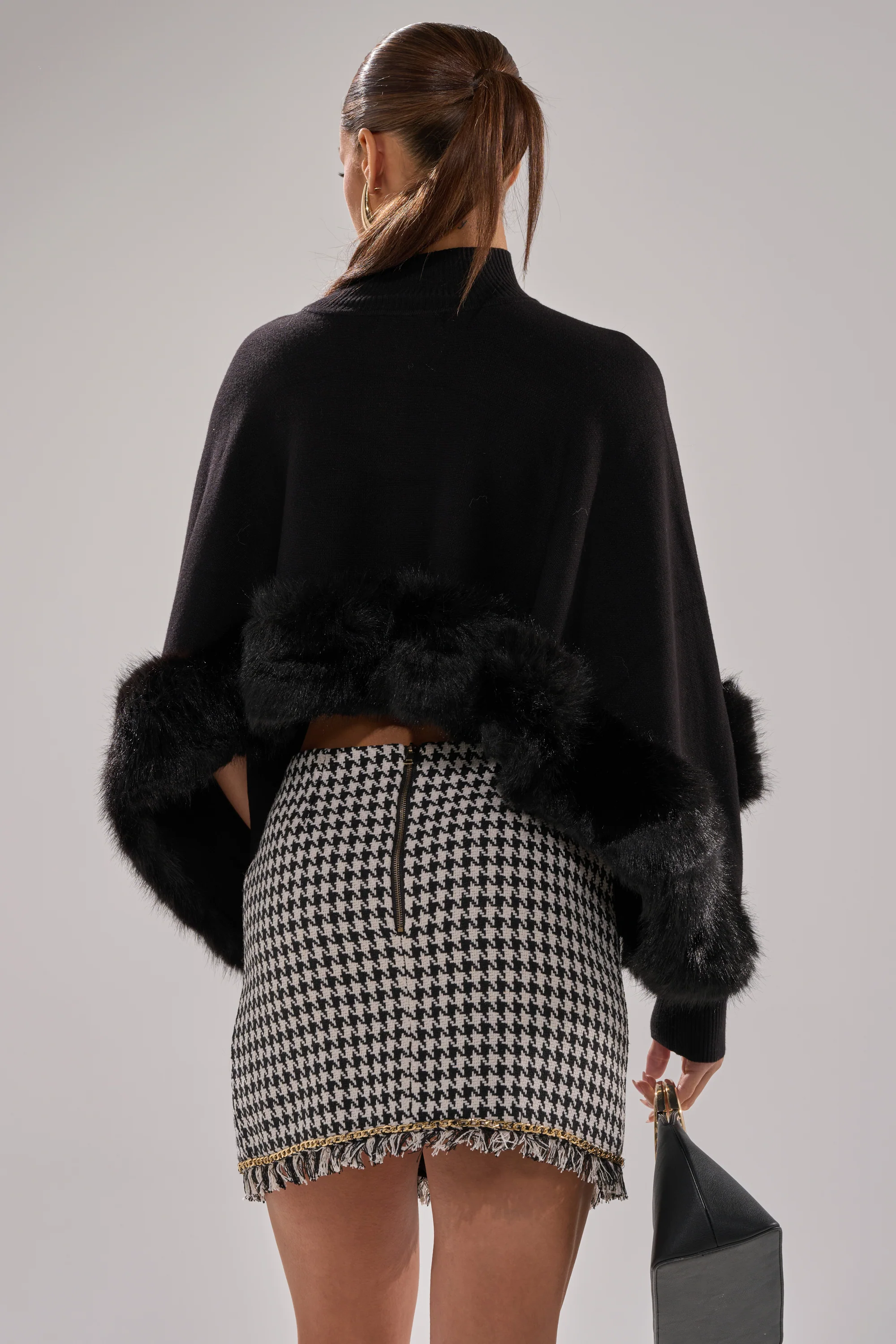 QUIET LUX FUR TRIM SWEATER IN BLACK - Image 5