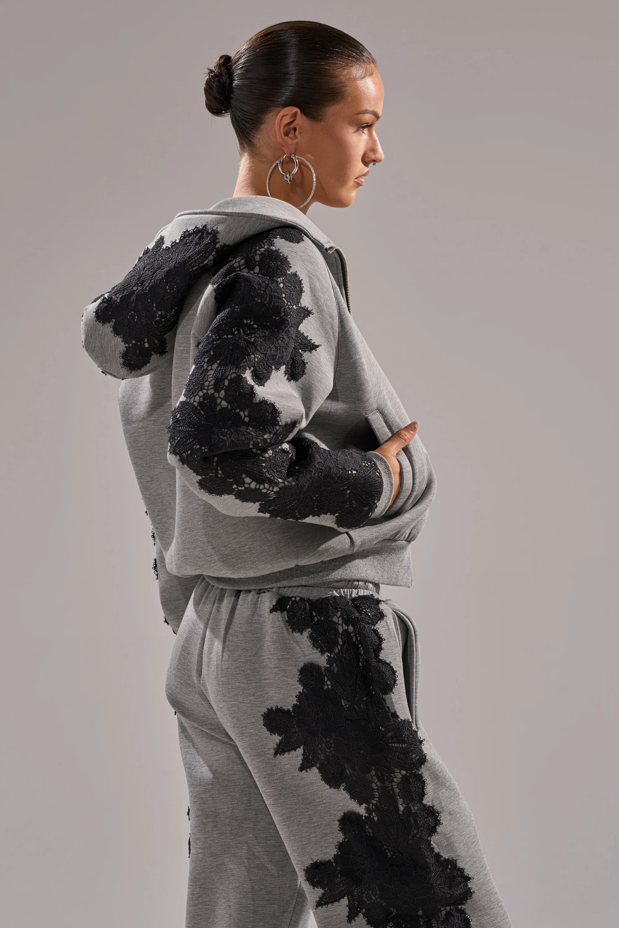 RAQUEL ZIP UP SWEATSHIRT - Image 6
