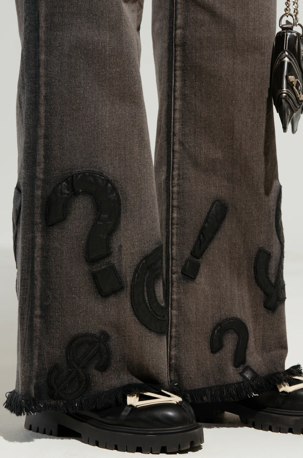 READ MY LIPS PATCHWORK DENIM JEANS - Image 7