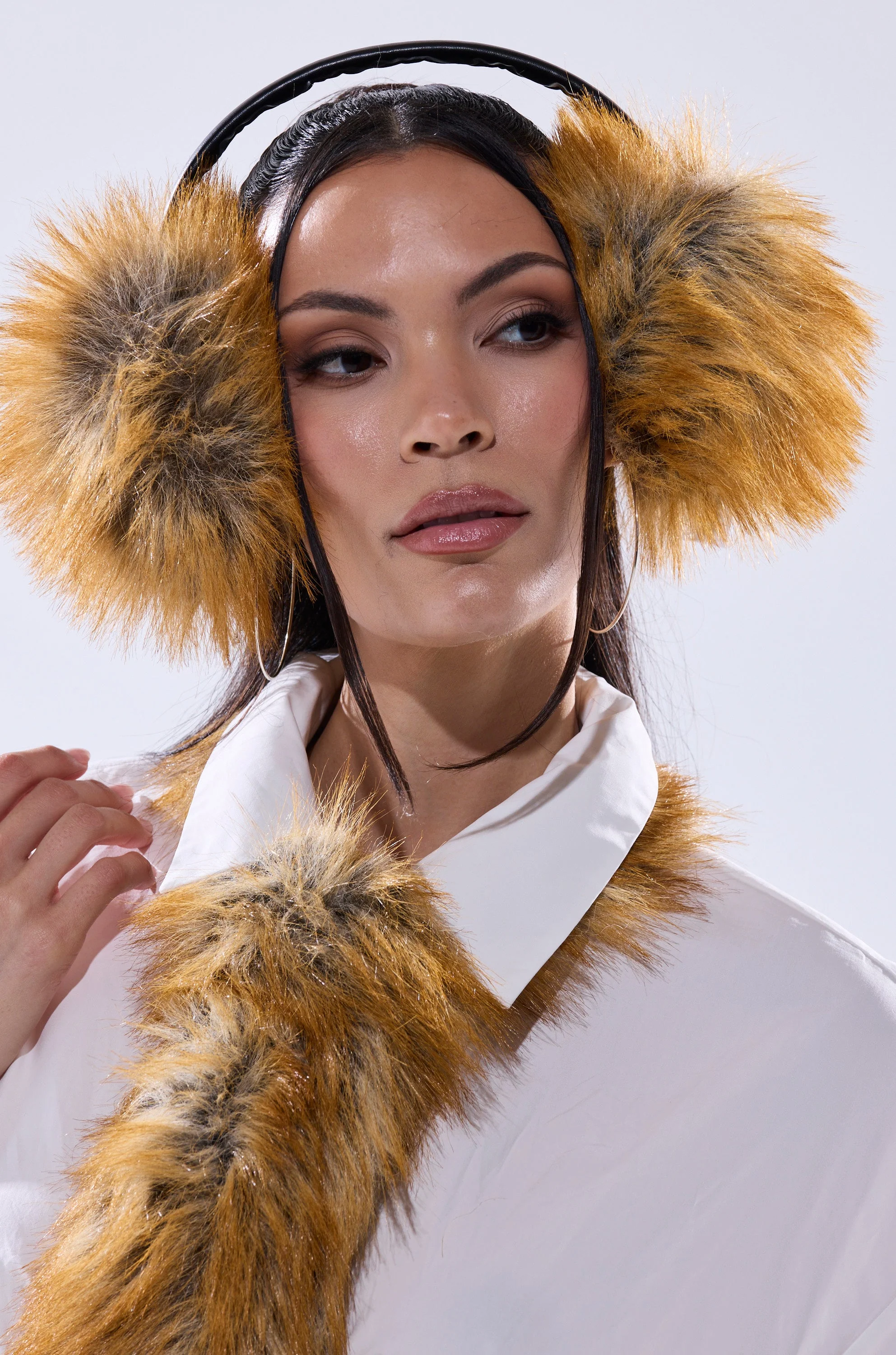 REALLY LIKE THAT FAUX FUR EARMUFFS - Image 7