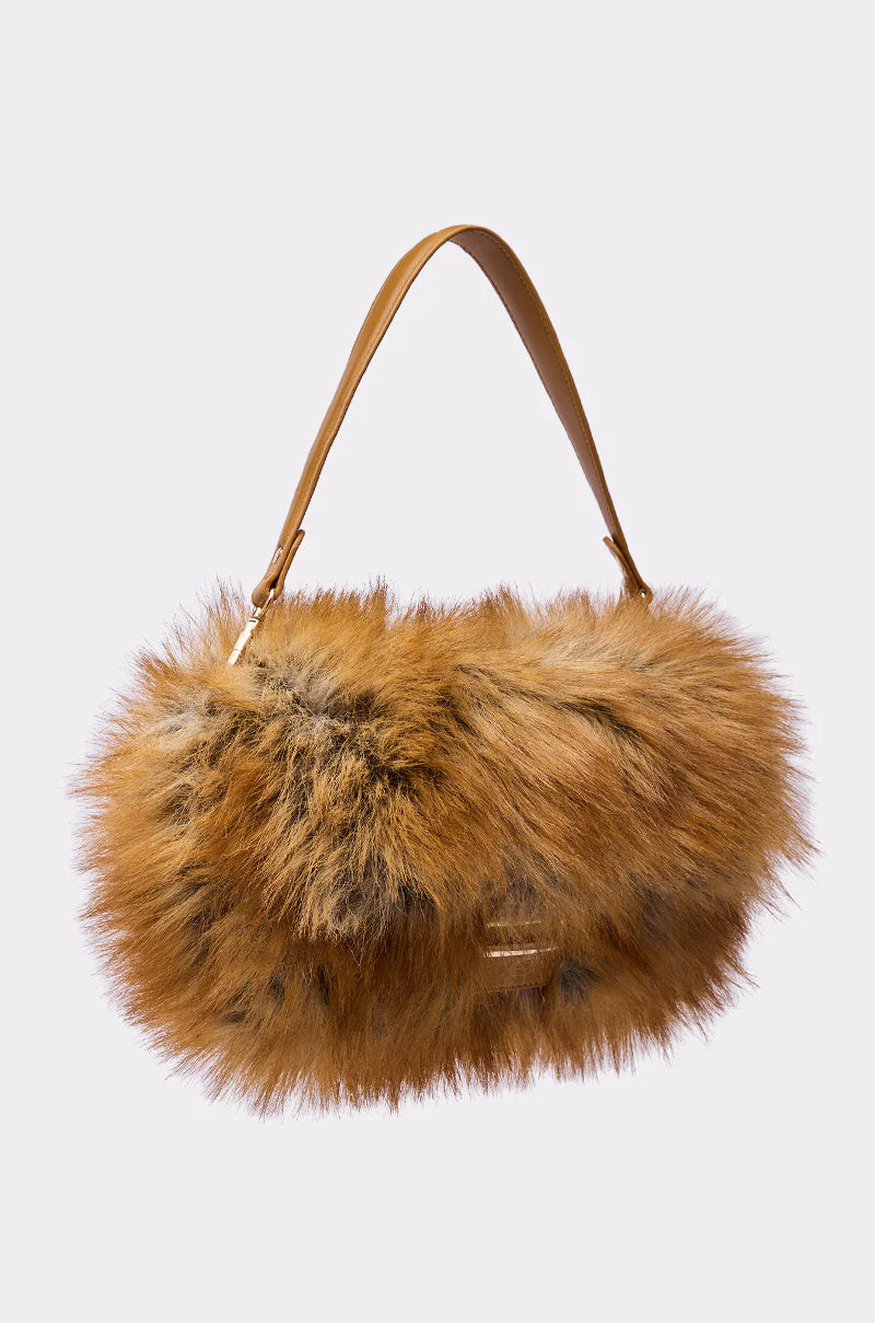 REALLY LIKE THAT FAUX FUR PURSE - Image 4
