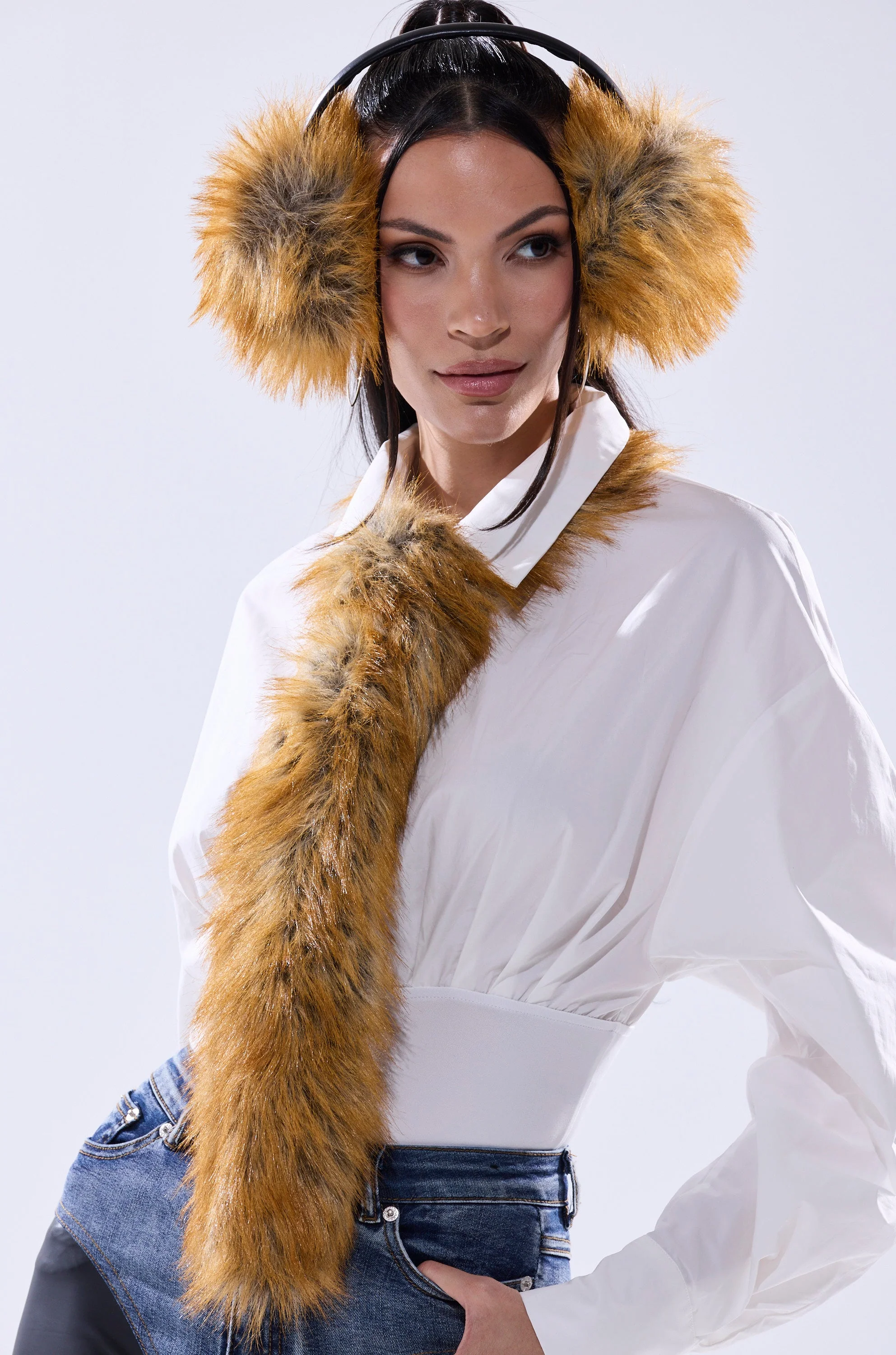 REALLY LIKE THAT FAUX FUR TIE - Image 5