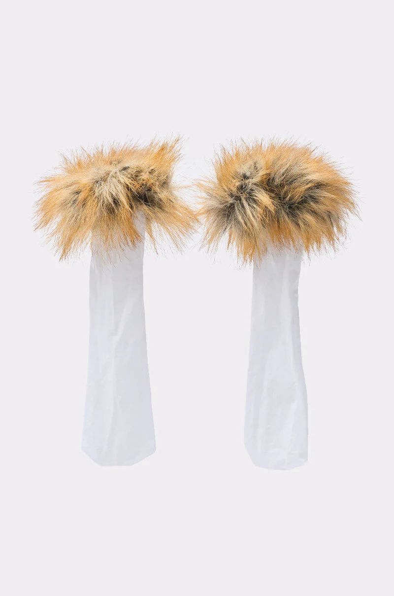 REALLY LIKE THAT FUR TRIM SOCKS - Image 2