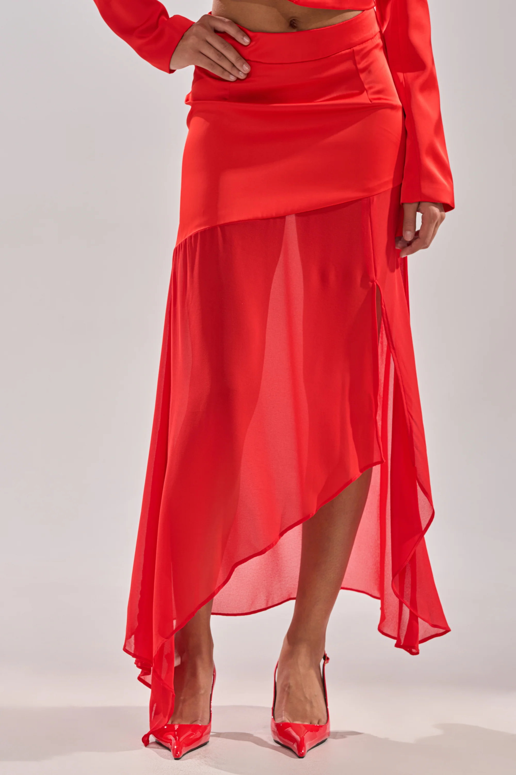 RED HOT ASYMMETRICAL MIDI SKIRT - Image 3