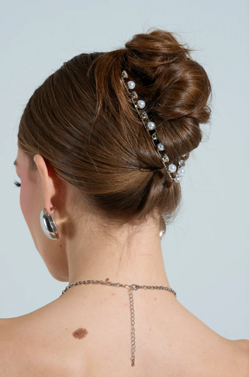 REGAL RHINESTONE HAIR CLIP - Image 3