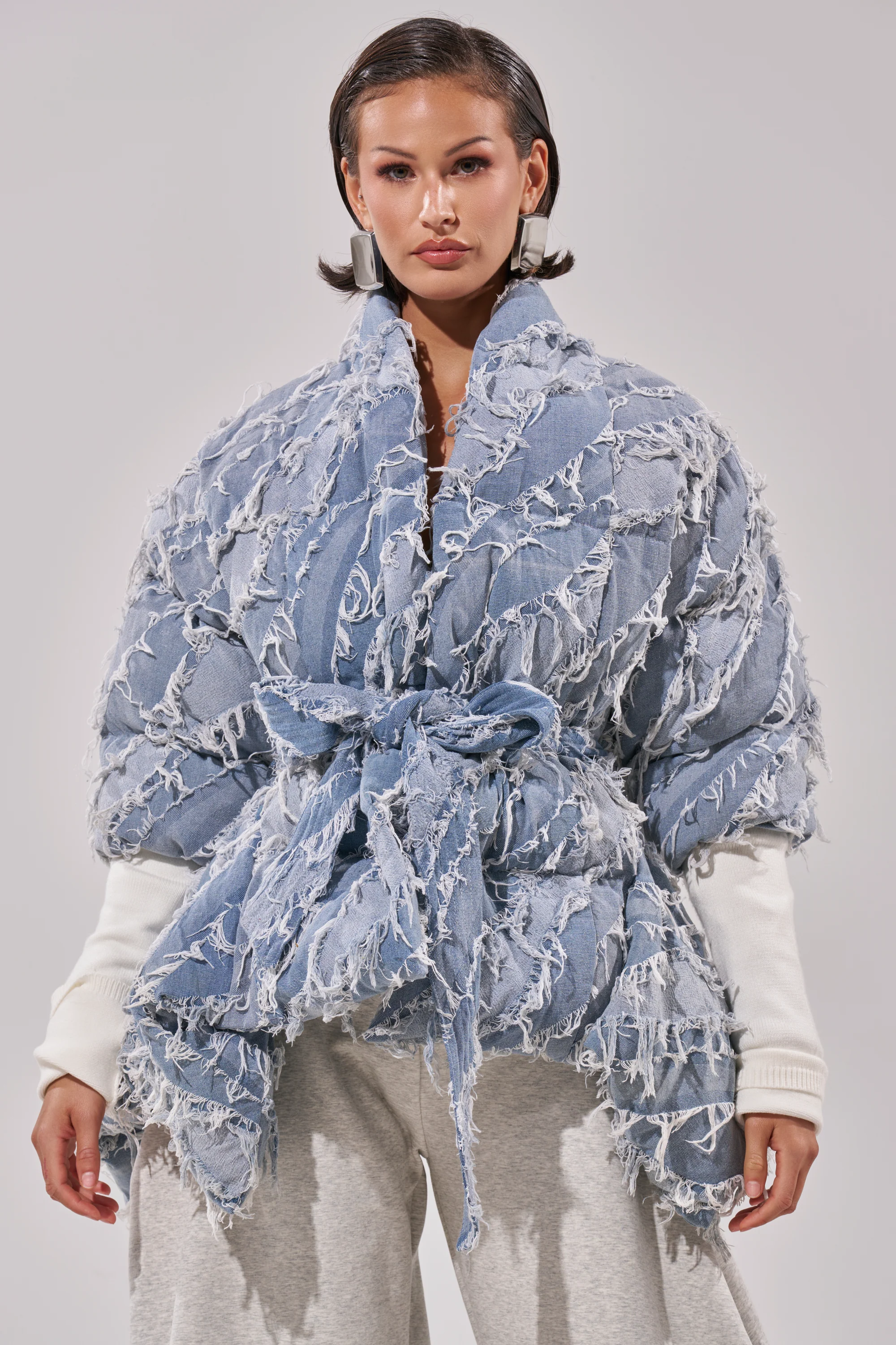 RIB SLEEVE PEPLUM PUFFER IN DENIM - Image 2