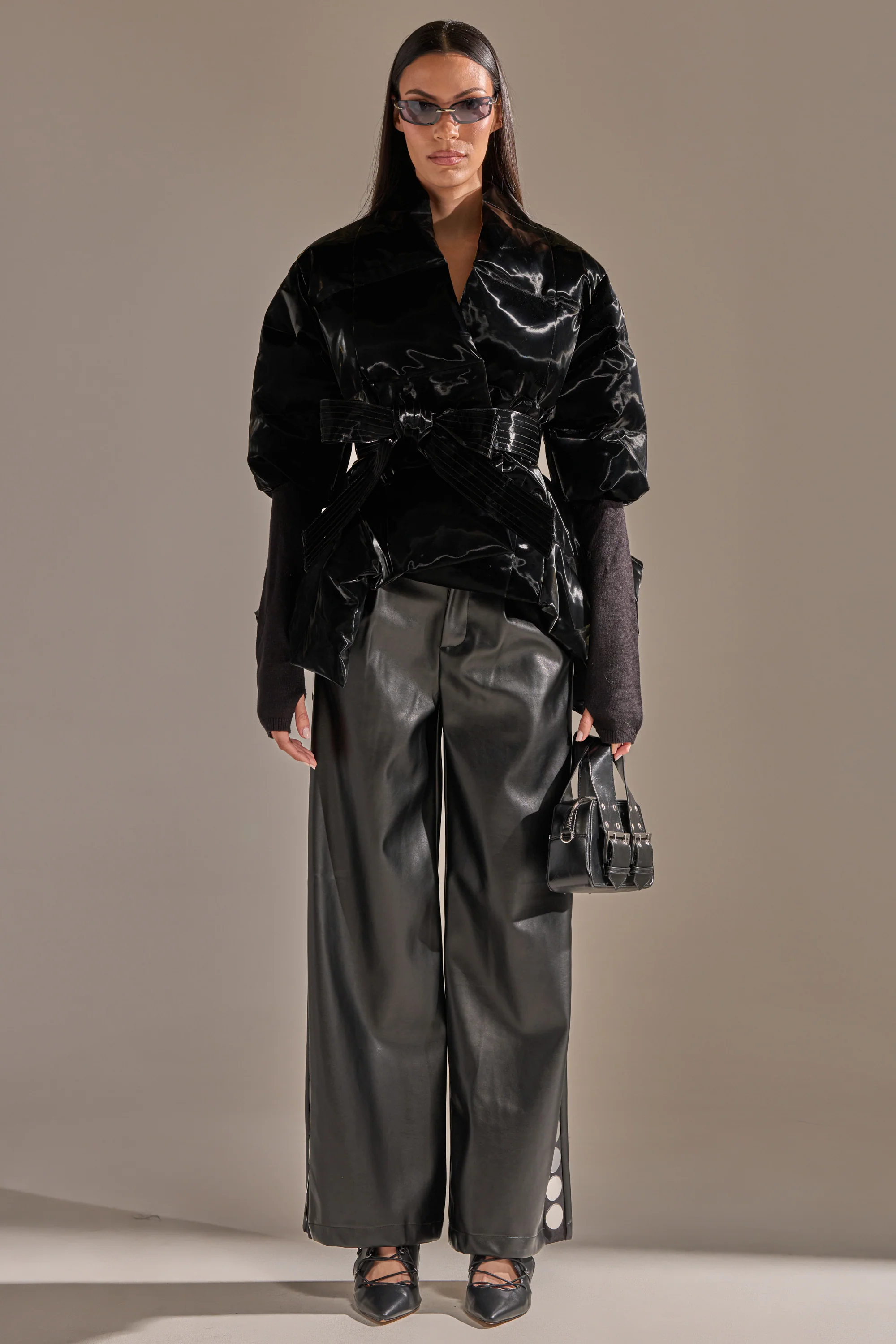 RIB SLEEVE PEPLUM PUFFER IN LIQUID VELVET - Image 7