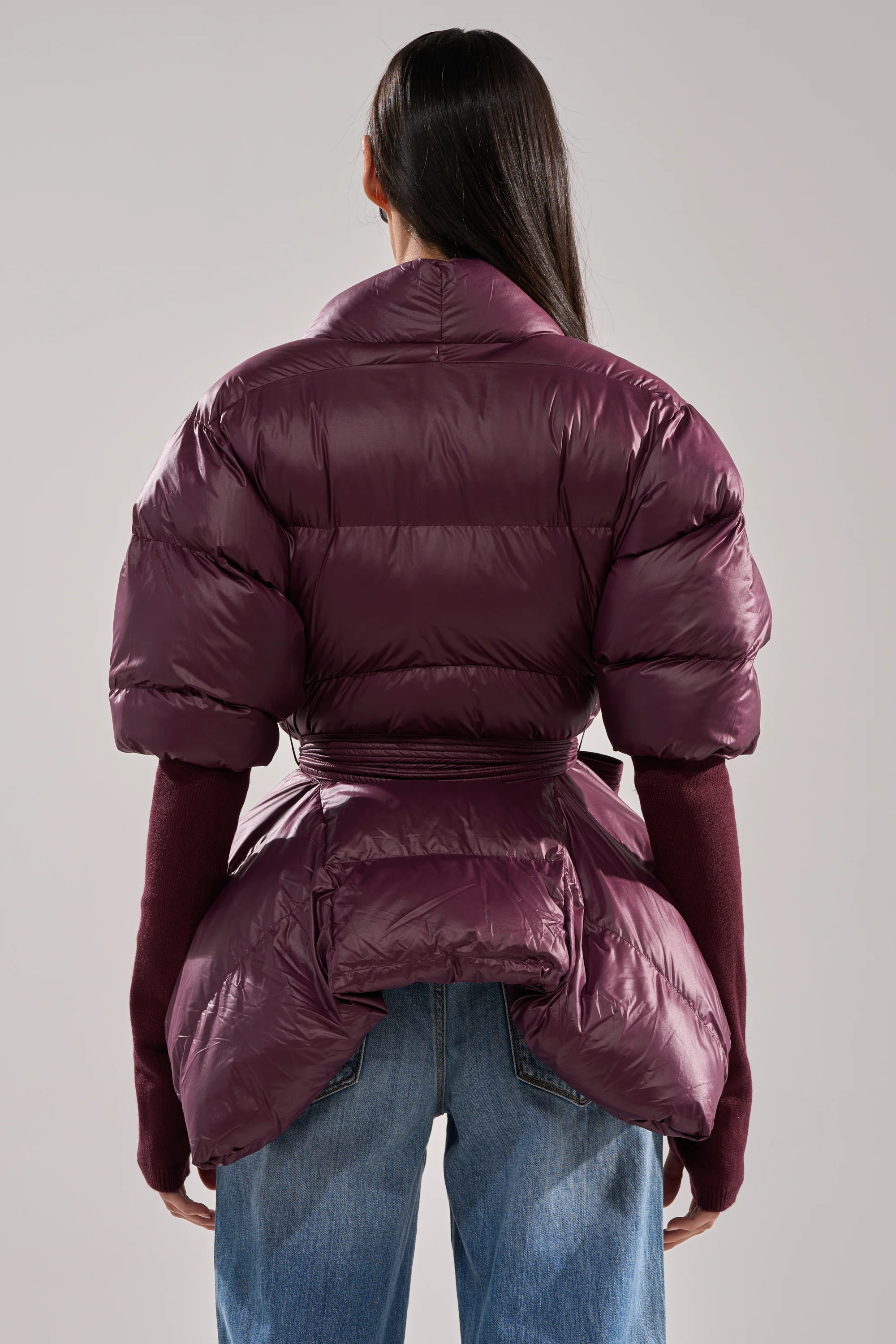 RIB SLEEVE PEPLUM PUFFER IN PURPLE - Image 4