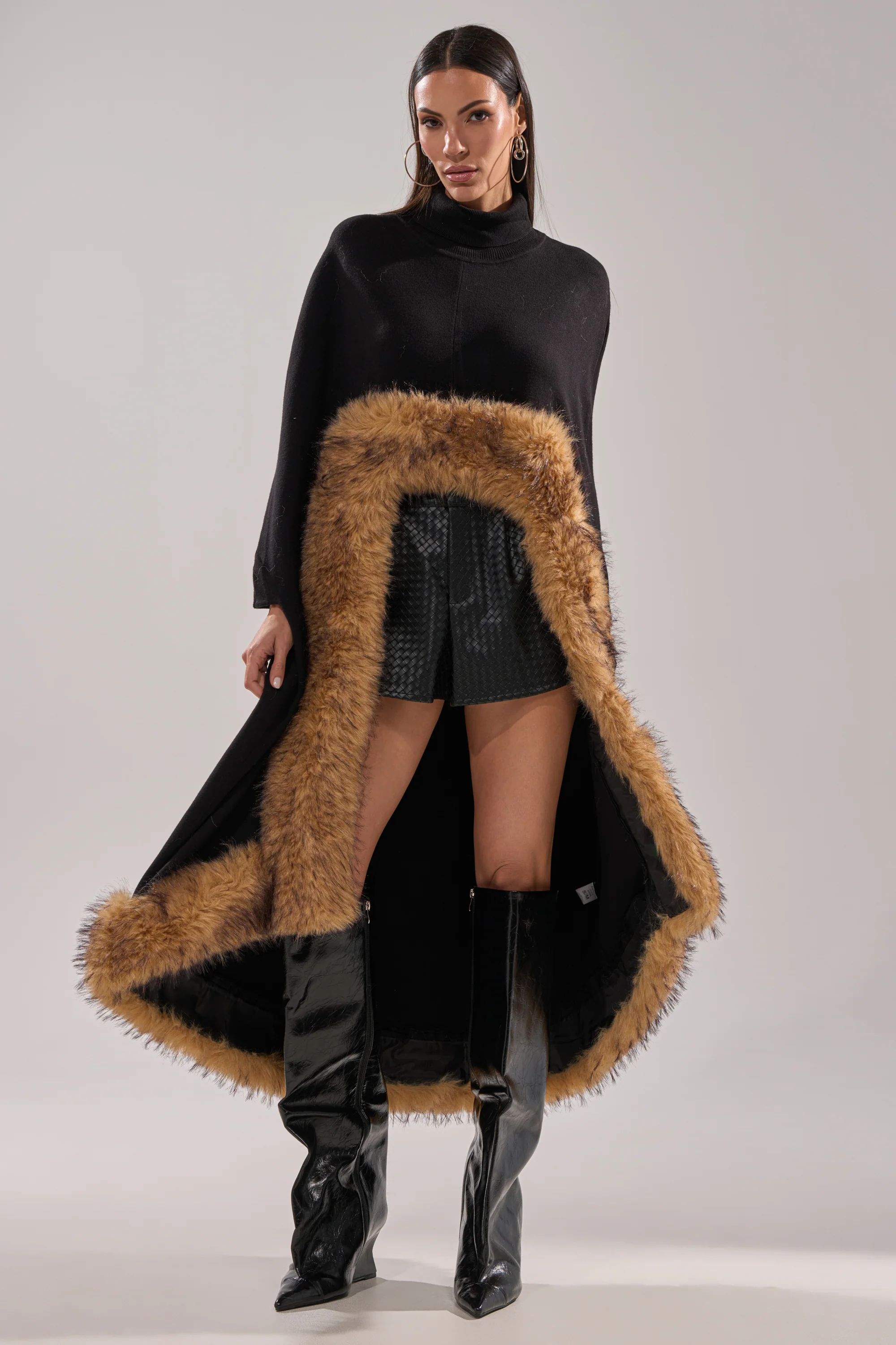 RICH SWEATER WITH FUR TRIM - Image 3