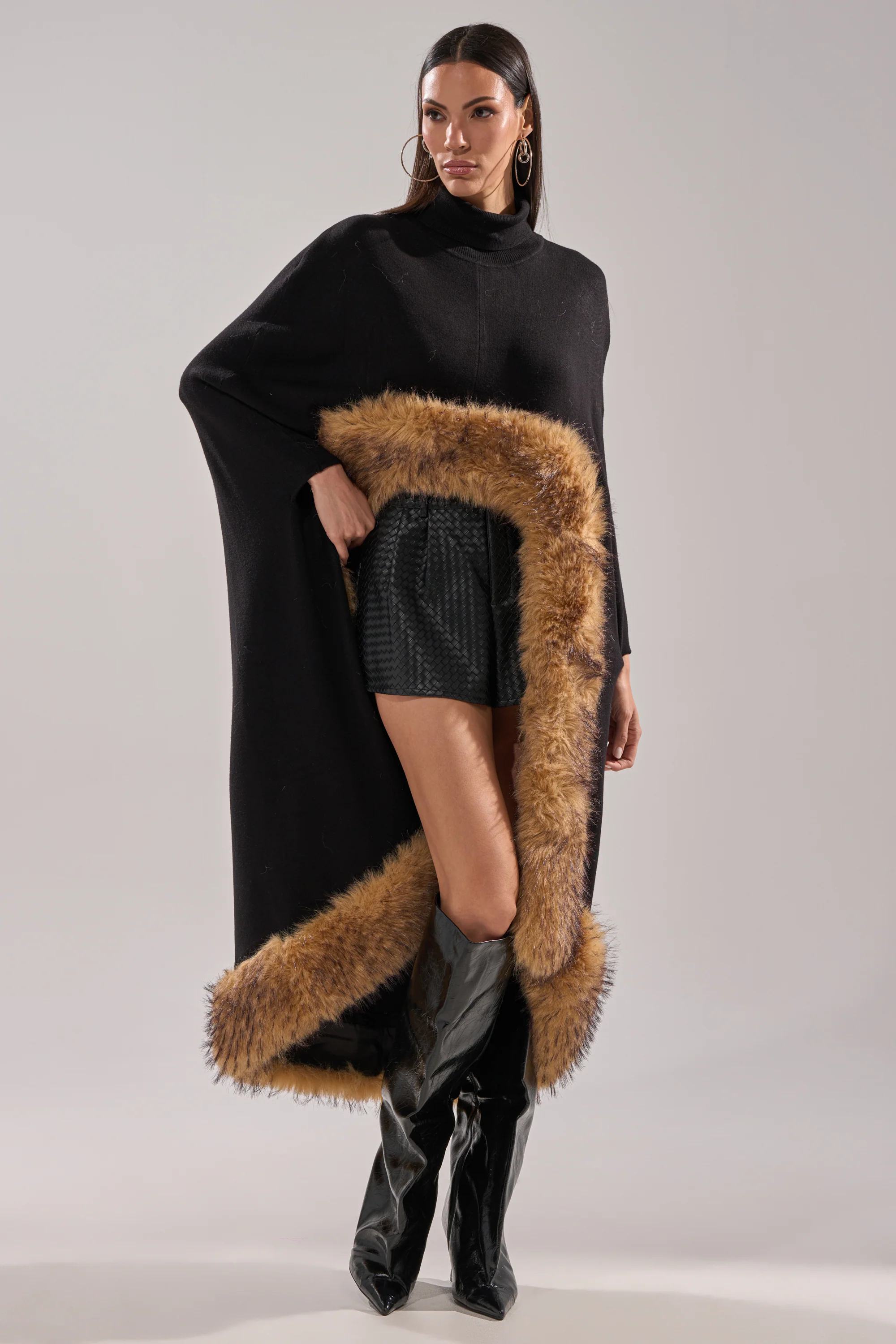 RICH SWEATER WITH FUR TRIM - Image 4