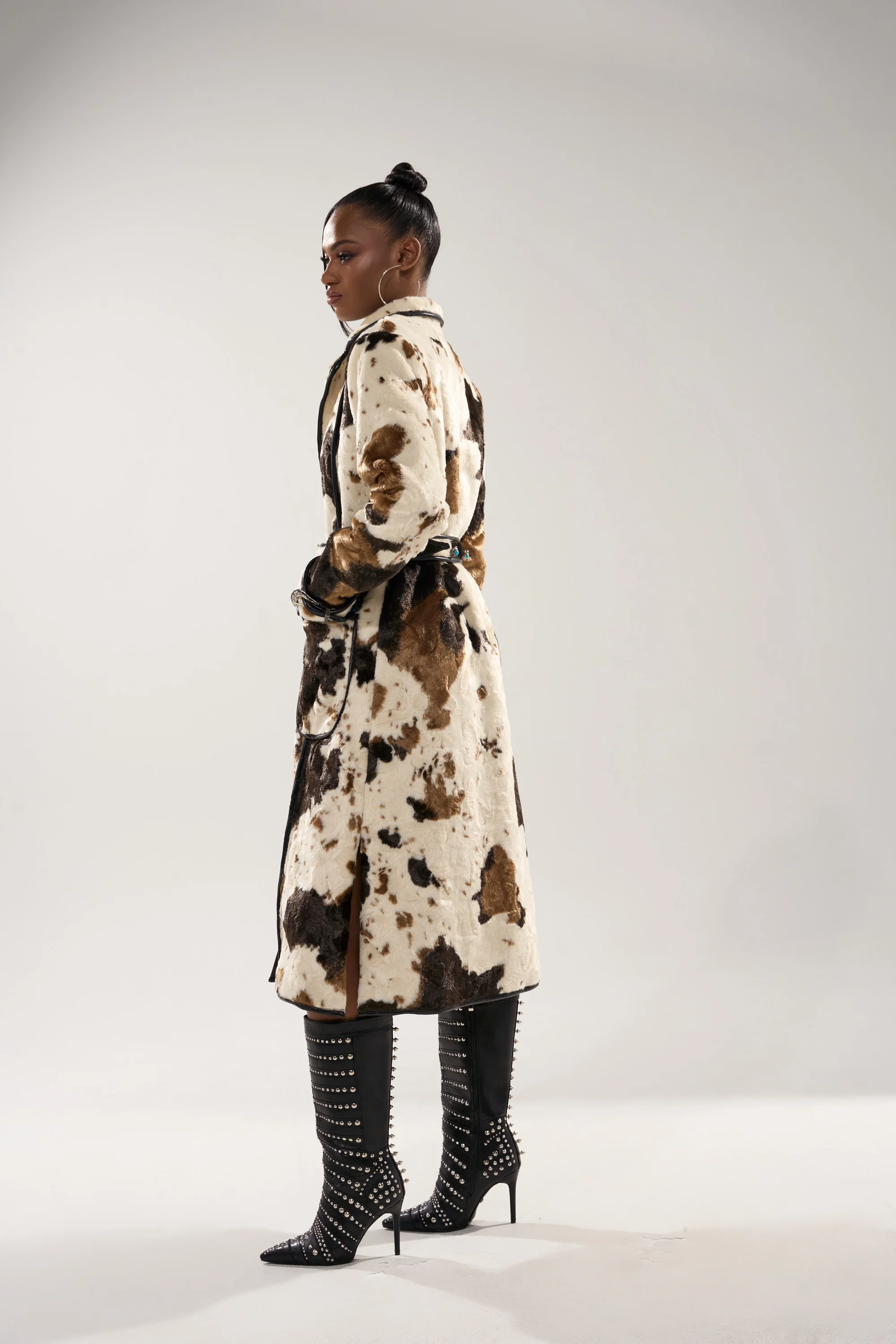 RIDE EM COW PRINT TRENCH - Image 5