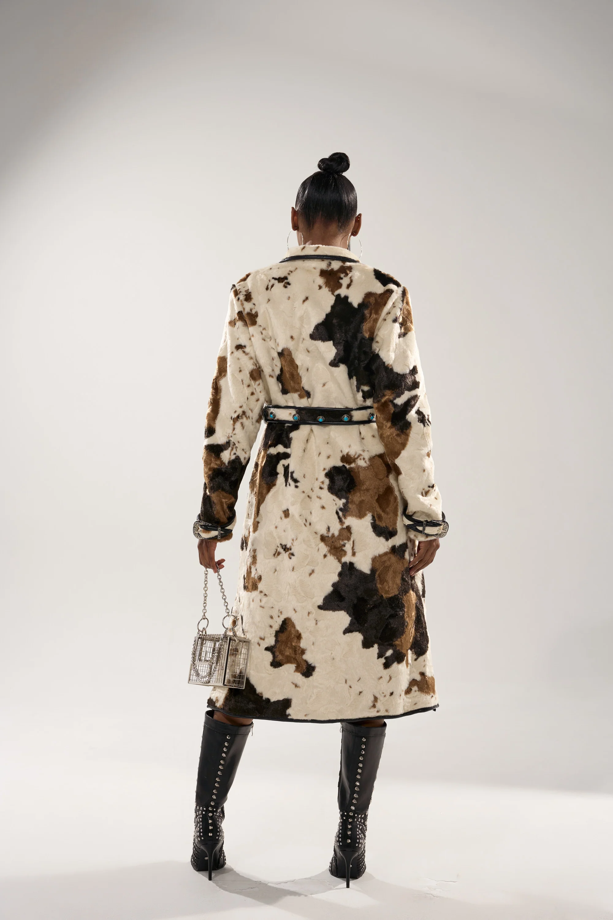RIDE EM COW PRINT TRENCH - Image 6
