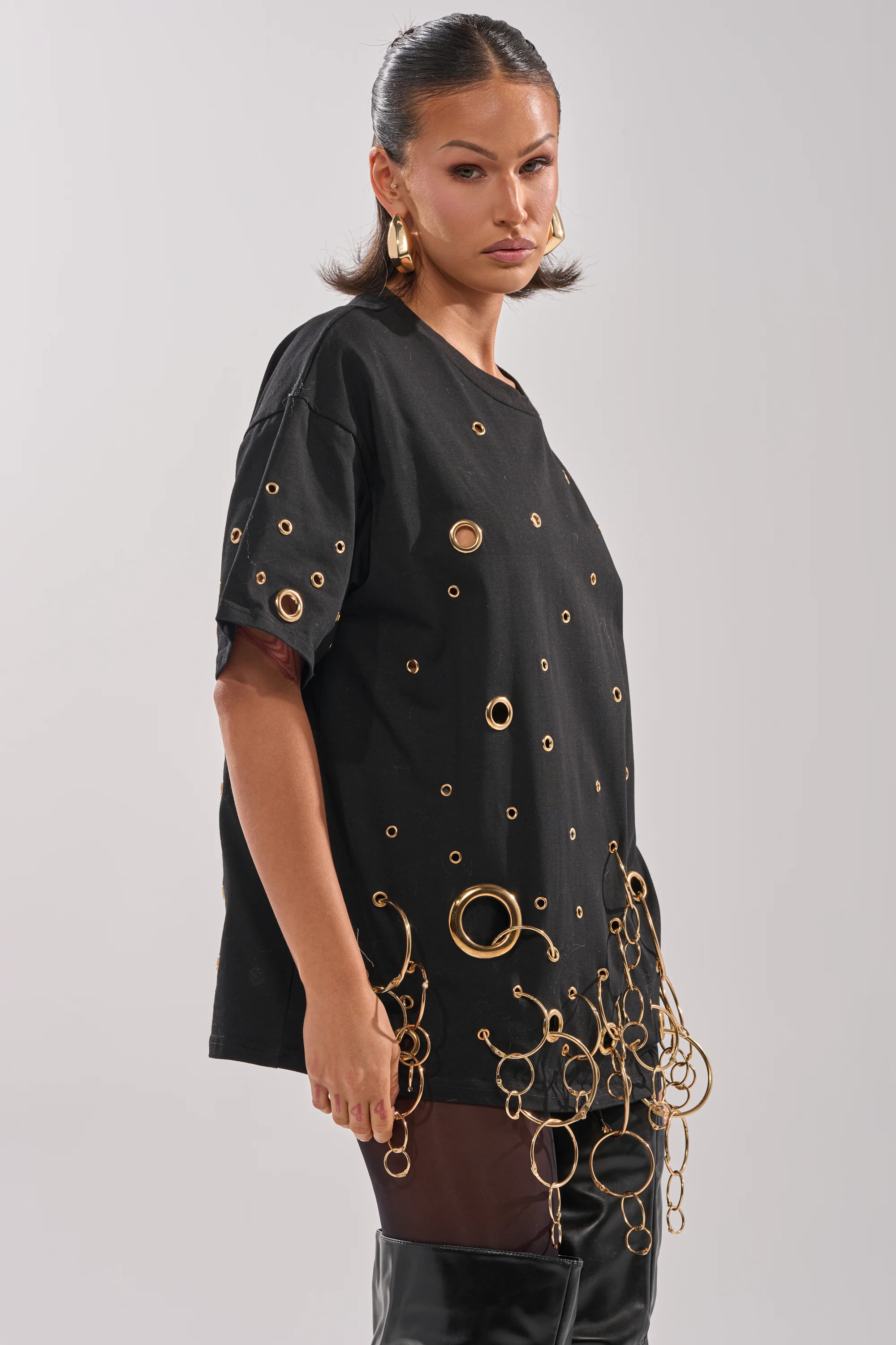 RING AROUND ME OVERSIZED TEE - Image 4