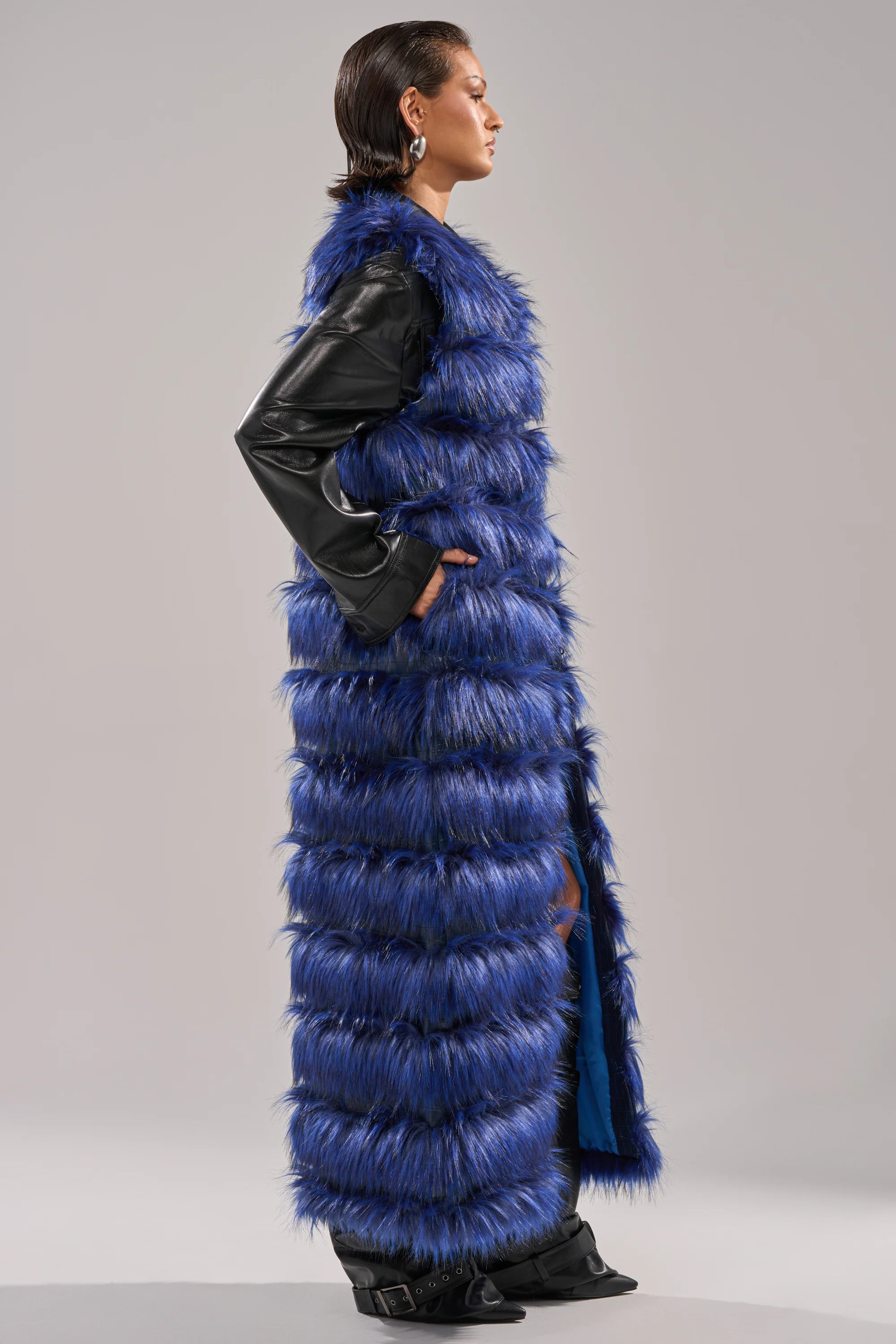 RIZZA PANELED FUR VEST - Image 4