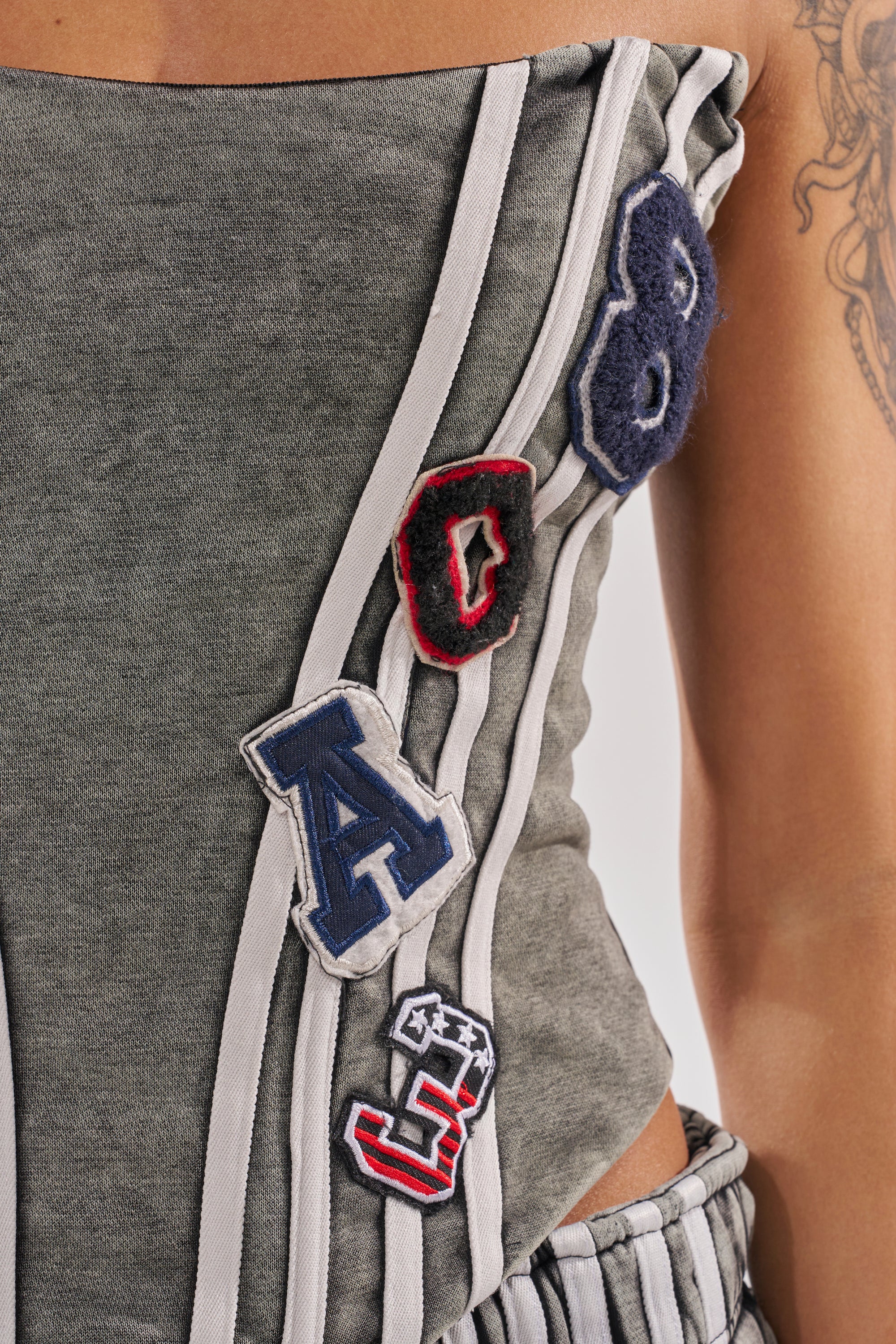 ROCK AND ROLL CORSET - Image 9