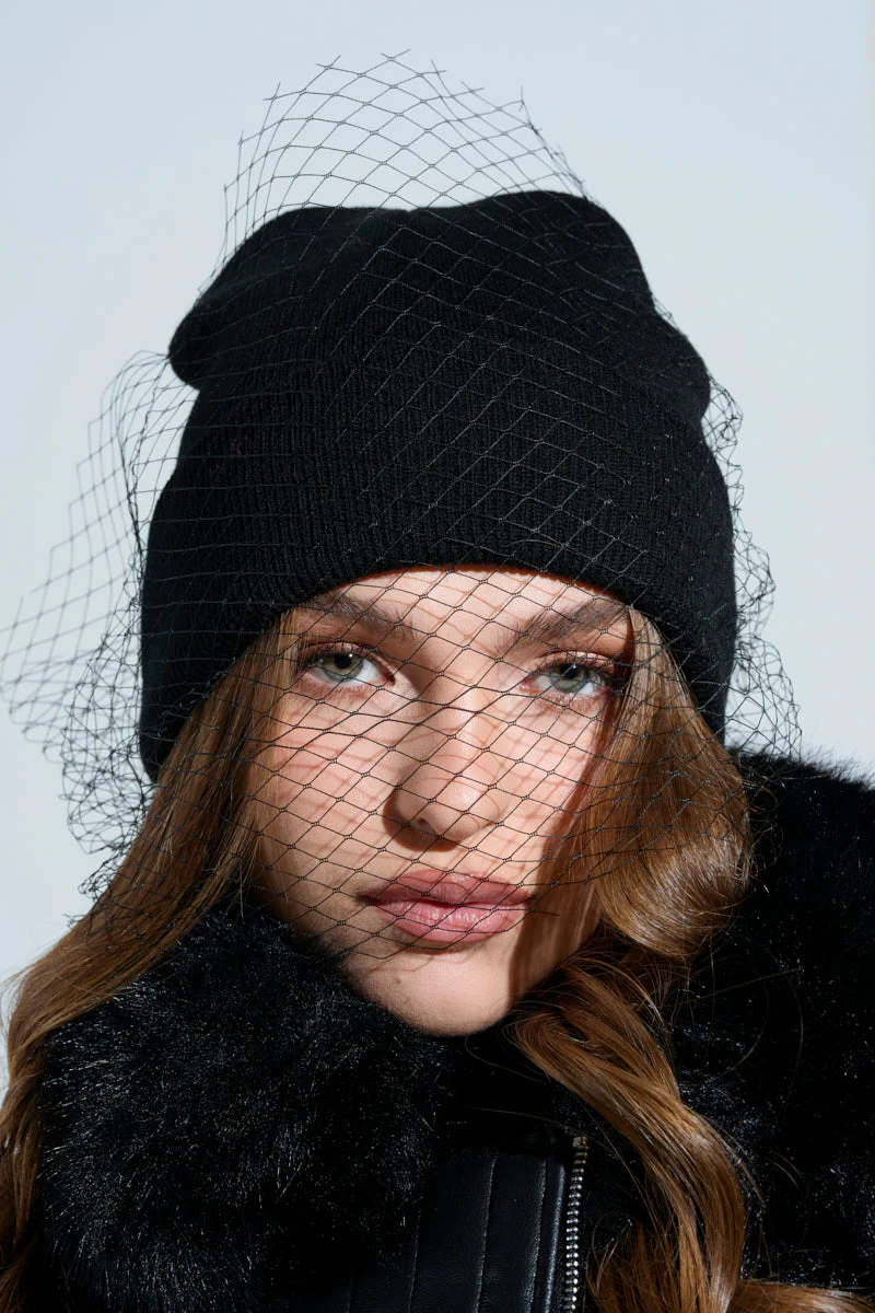 ROCKY MESH VEIL BEANIE - Image 3