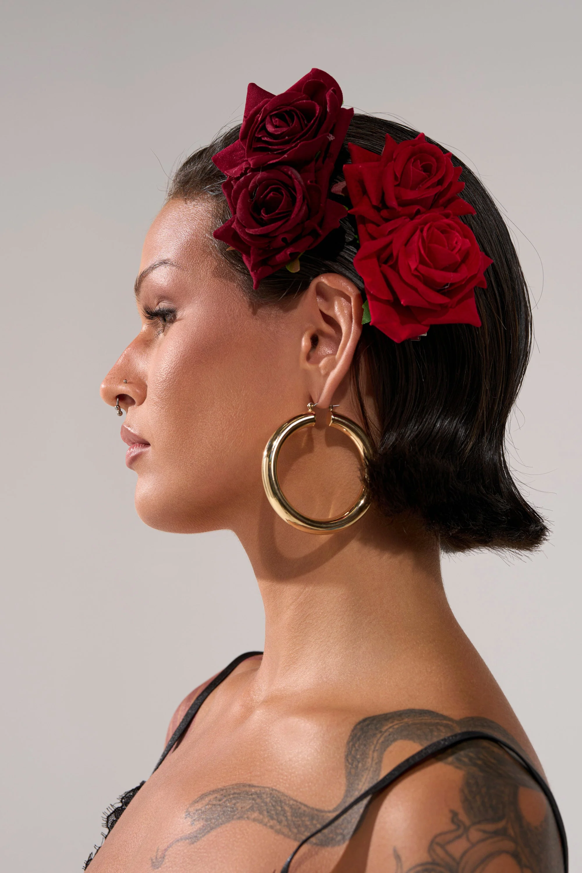 ROSES ARE RED HAIR CLIPS - Image 4