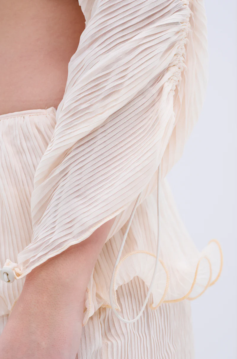 RUFFLE HEAVEN BLOUSE - Image 9