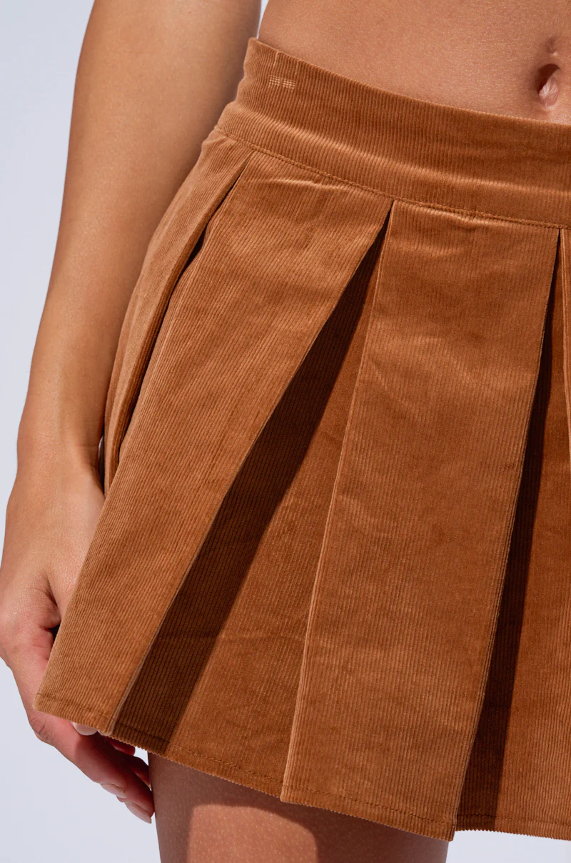 RUN AFTER YOU CORDUROY MINI SKIRT IN BROWN - Image 6