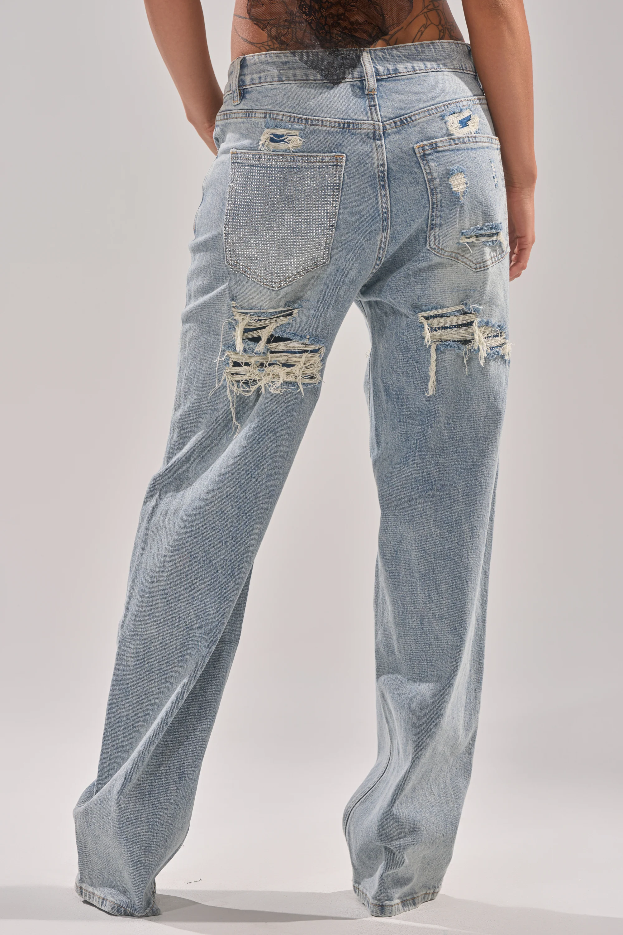 RUN AWAY WITH ME RELAXED DENIM - Image 5