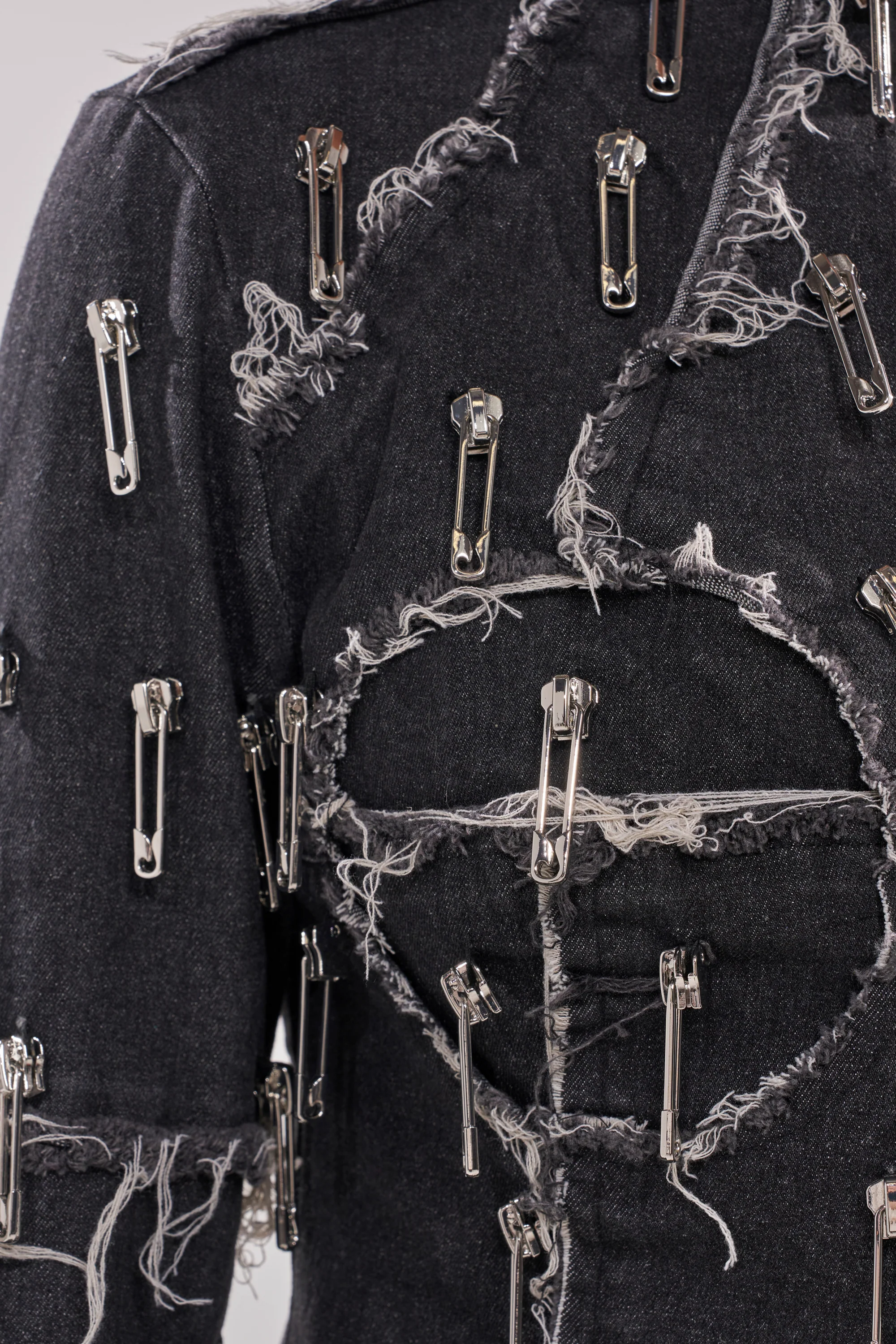 SAINT SERNIN ONE SHOULDER BLOUSE - Image 11