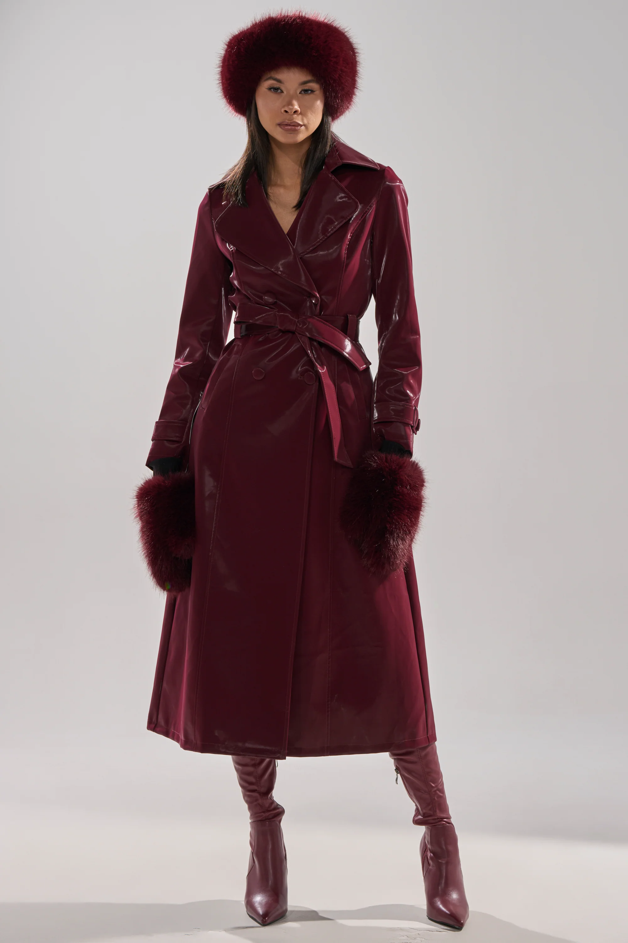 SANDO LIQUID VELVET TRENCH IN BURGUNDY - Image 17