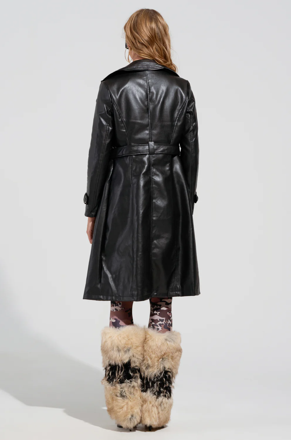 SANDO ZIPPER TRIM TRENCH IN BLACK - Image 5