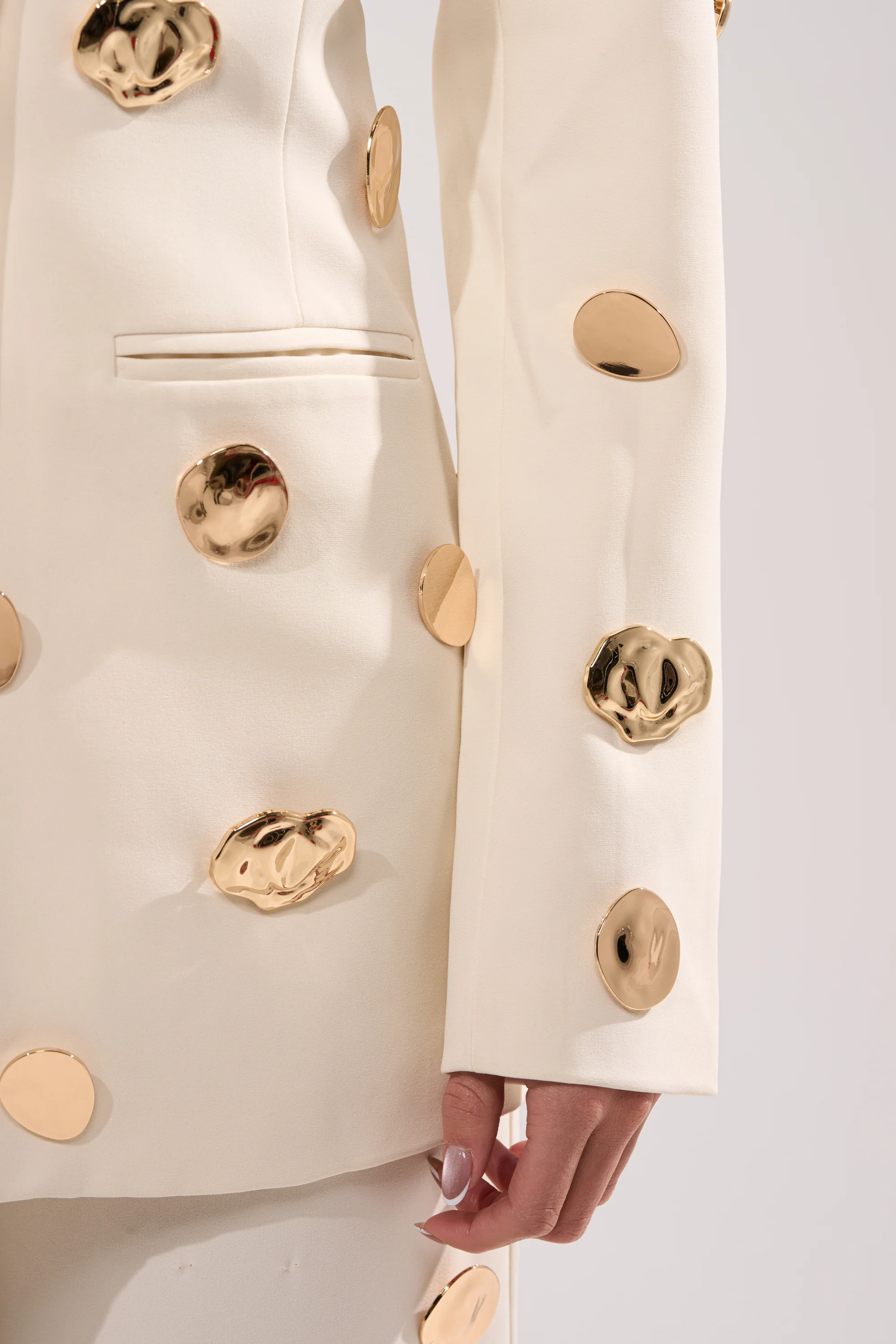 SARASOTA EMBELLISHED BLAZER - Image 10