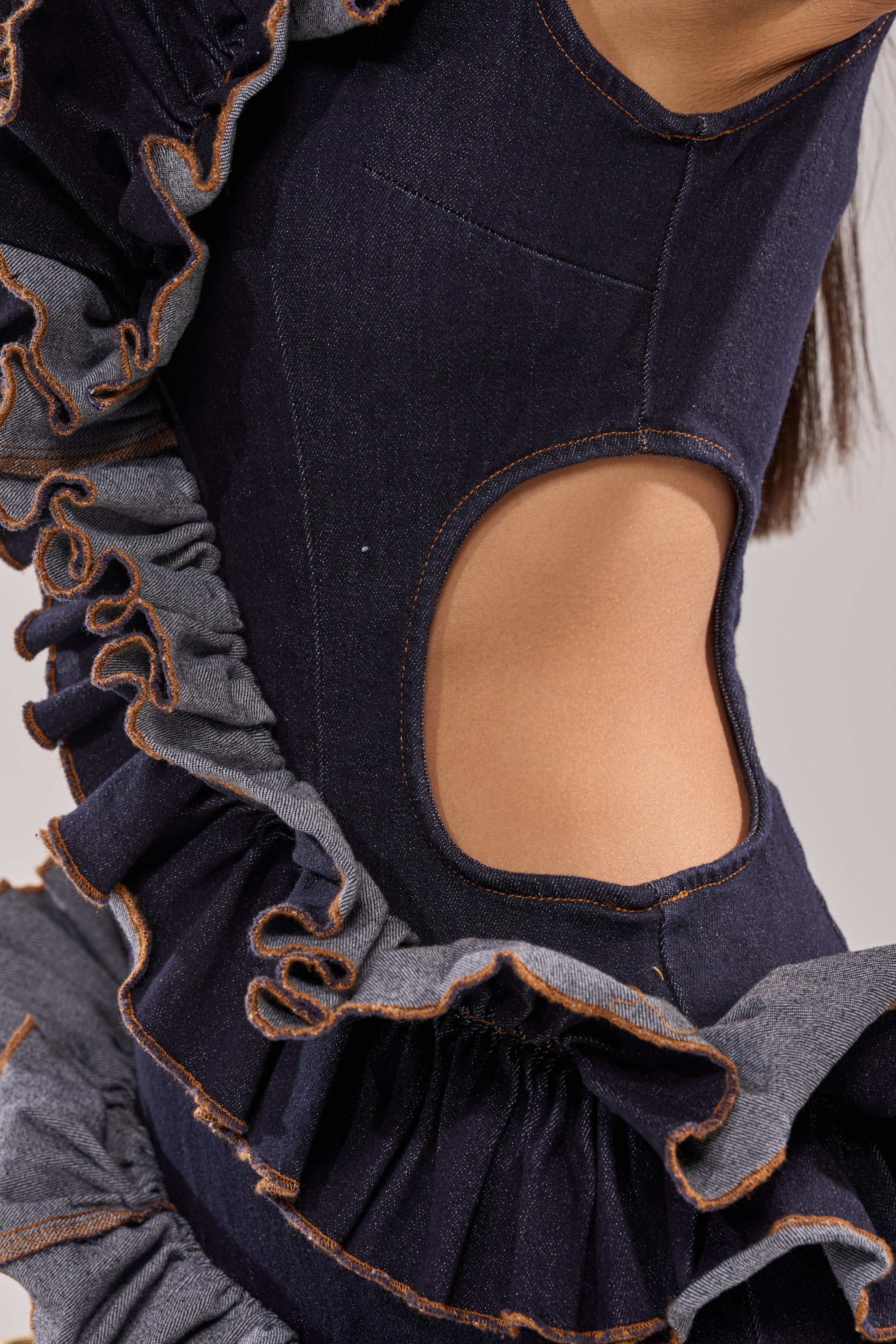 SAY IT AGAIN RUFFLED DENIM MINI DRESS IN DARK BLUE DENIM - Image 9