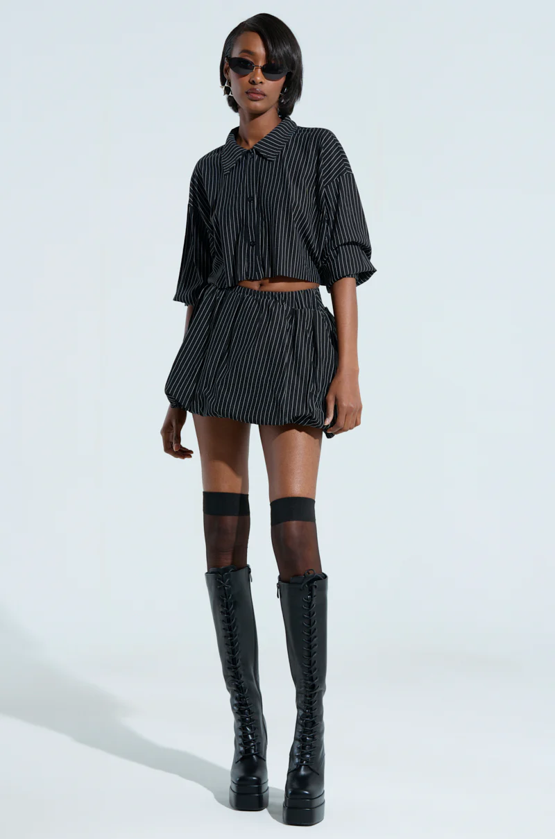 SAY PLEASE BUTTON DOWN TOP - Image 5