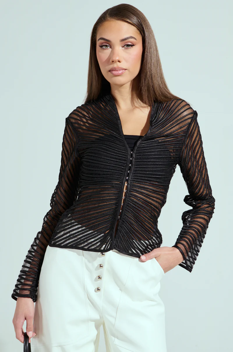 SEDUCTION & BEAUTY STRUCTURED BLOUSE - Image 2