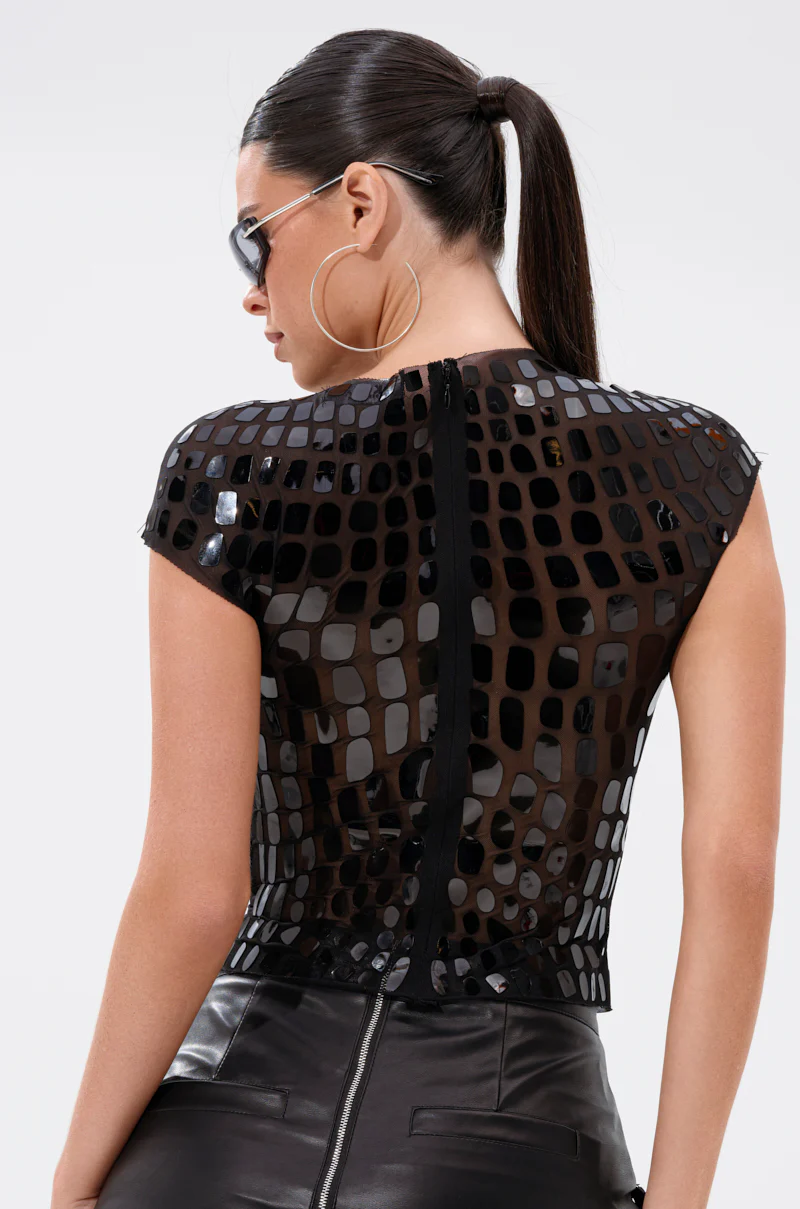 SEE THROUGH ME MESH TEE - Image 4