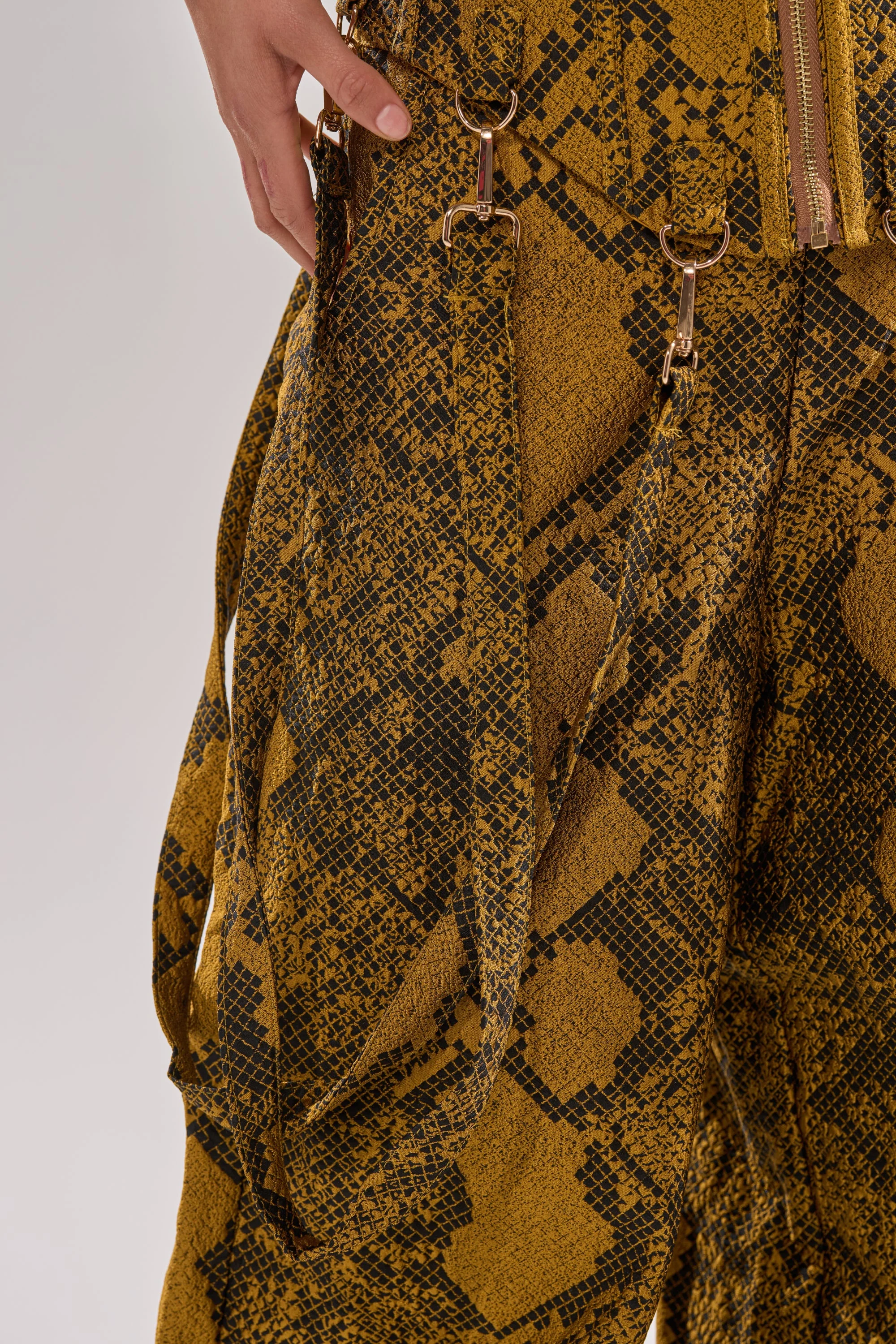 SEXY LITTLE THANG SNAKE CORSET - Image 12
