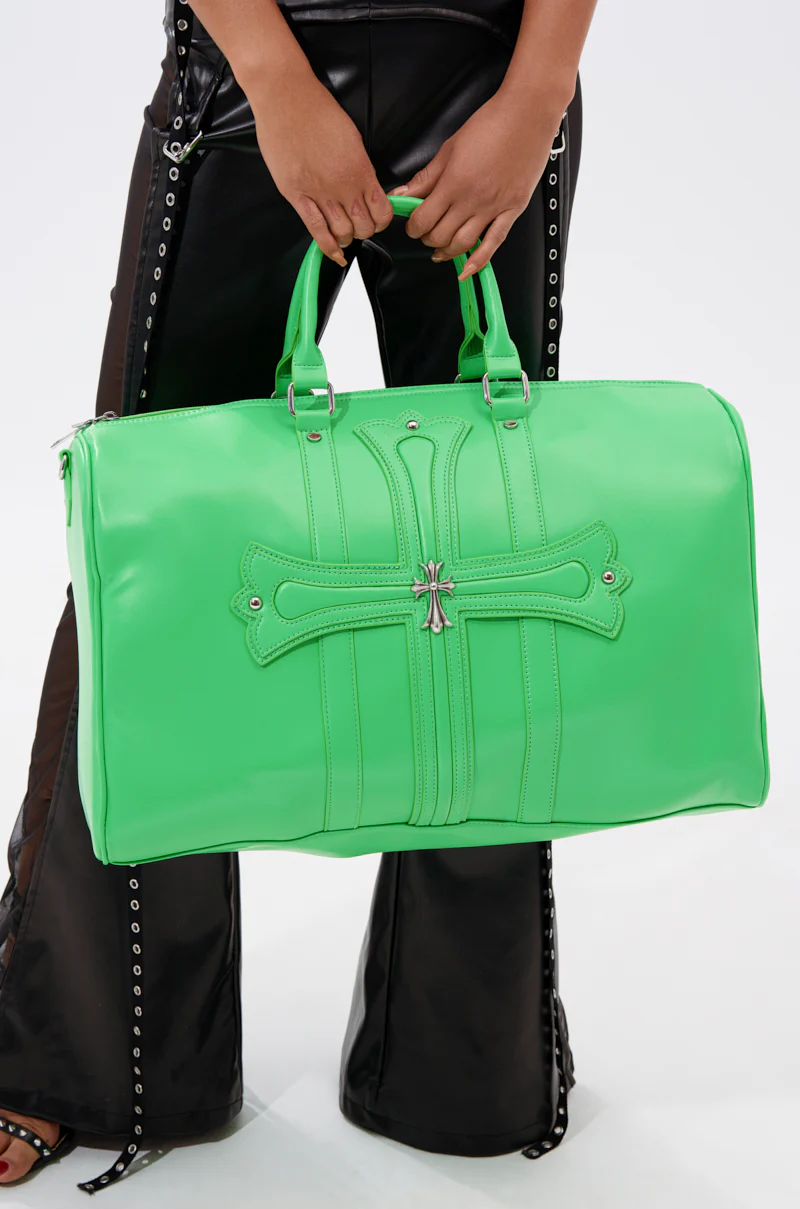 SHE DIFFERENT DUFFEL BAG - Image 2