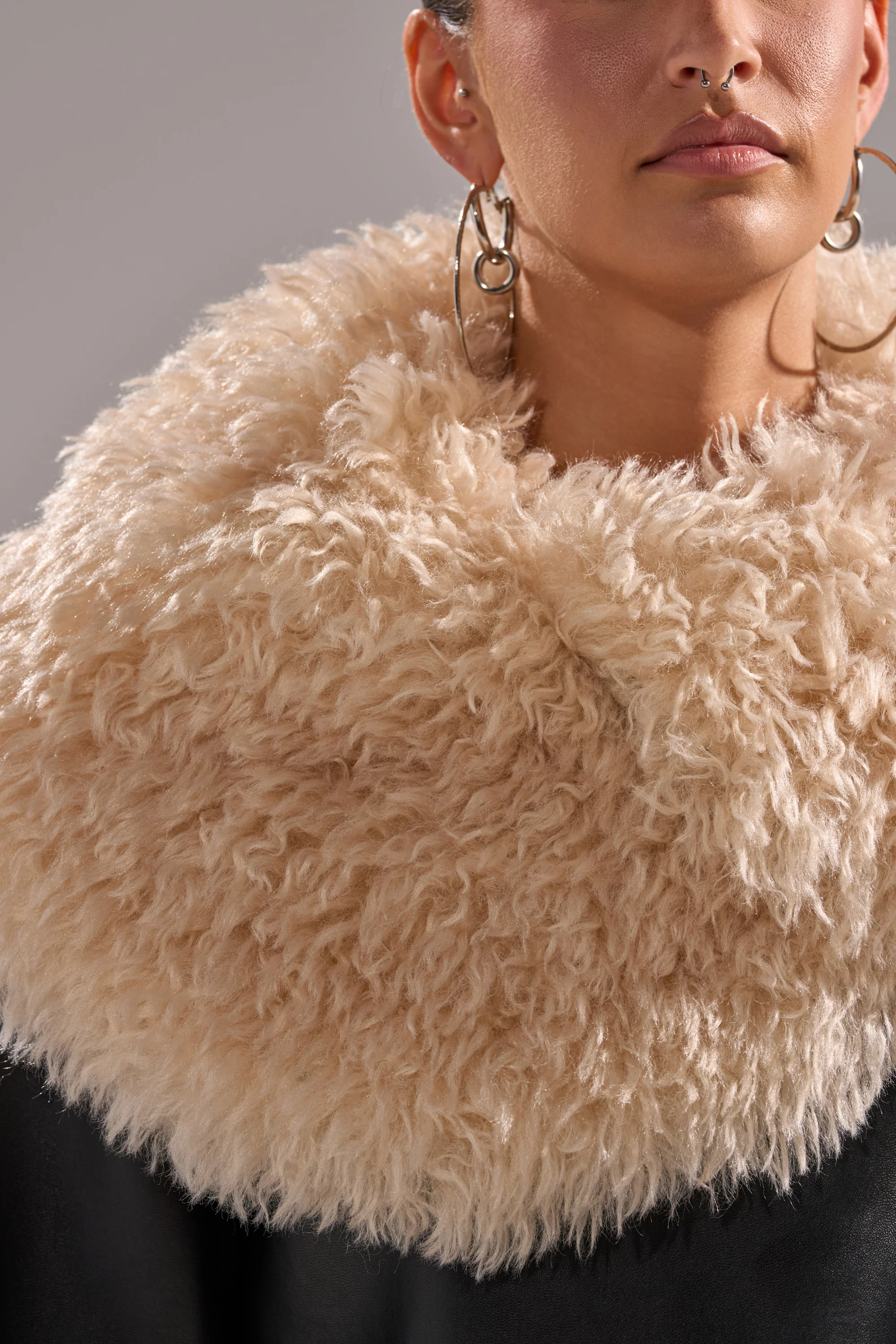 SHE GOT IT FLUFFY PU TRENCH WITH BONDED SHERPA - Image 9