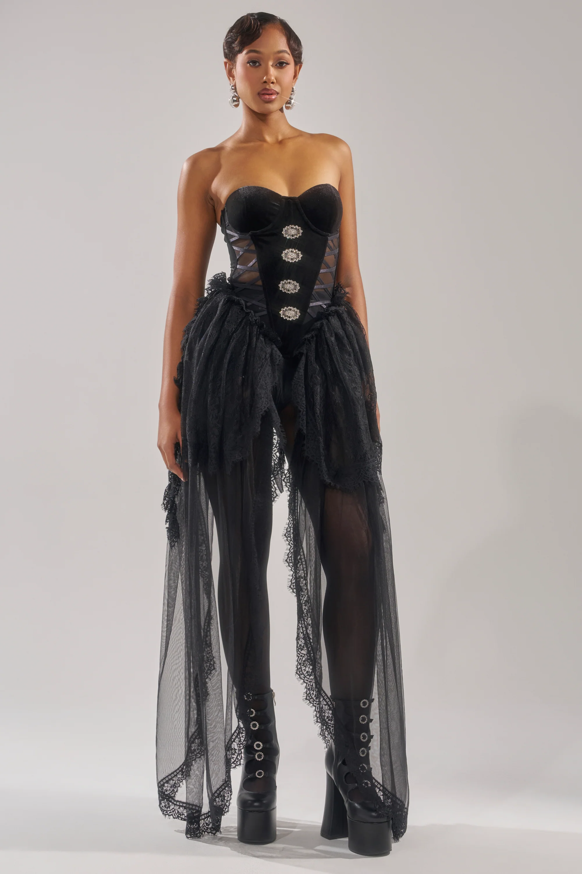 SHE IS DRAMA CORSET - Image 2