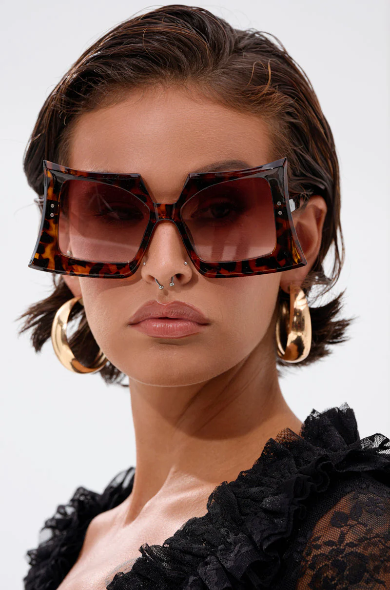 SHELLY SUNGLASSES - Image 3