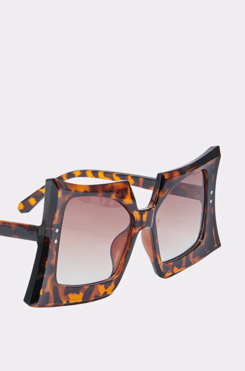 SHELLY SUNGLASSES - Image 6