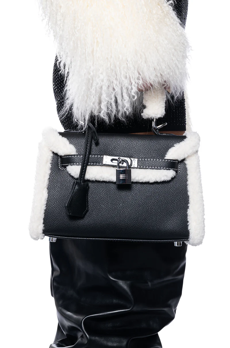 SHERPA LINED PU PURSE - Image 4