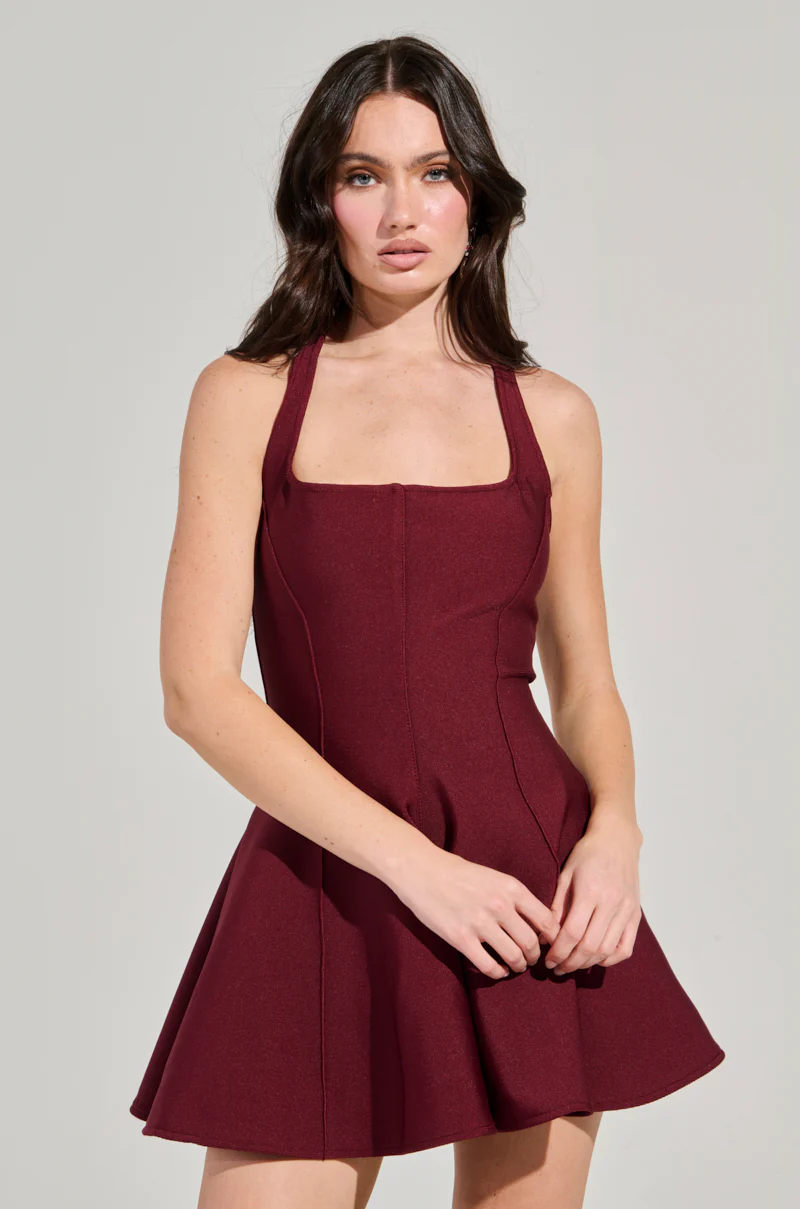 SHE'S A CLASSIC BANDAGE MINI DRESS - Image 3