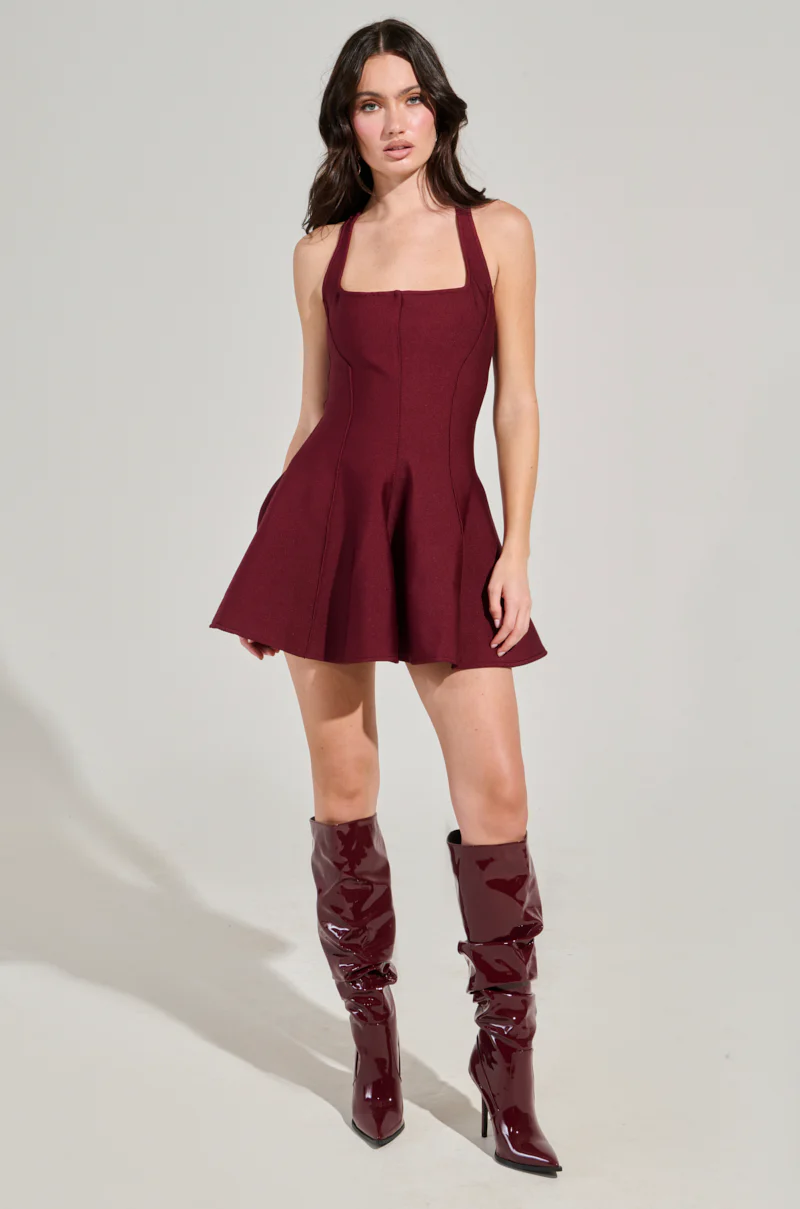 SHE'S A CLASSIC BANDAGE MINI DRESS - Image 6
