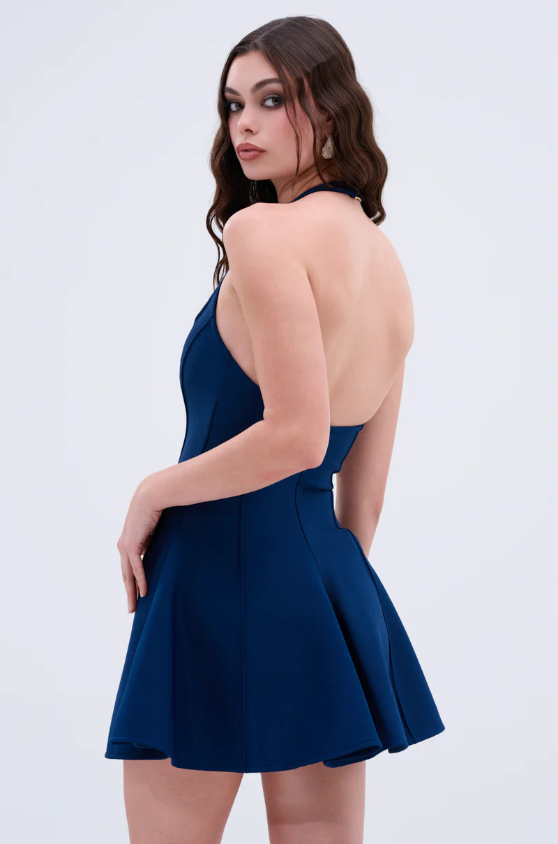 SHE'S A CLASSIC BANDAGE MINI DRESS IN NAVY - Image 2