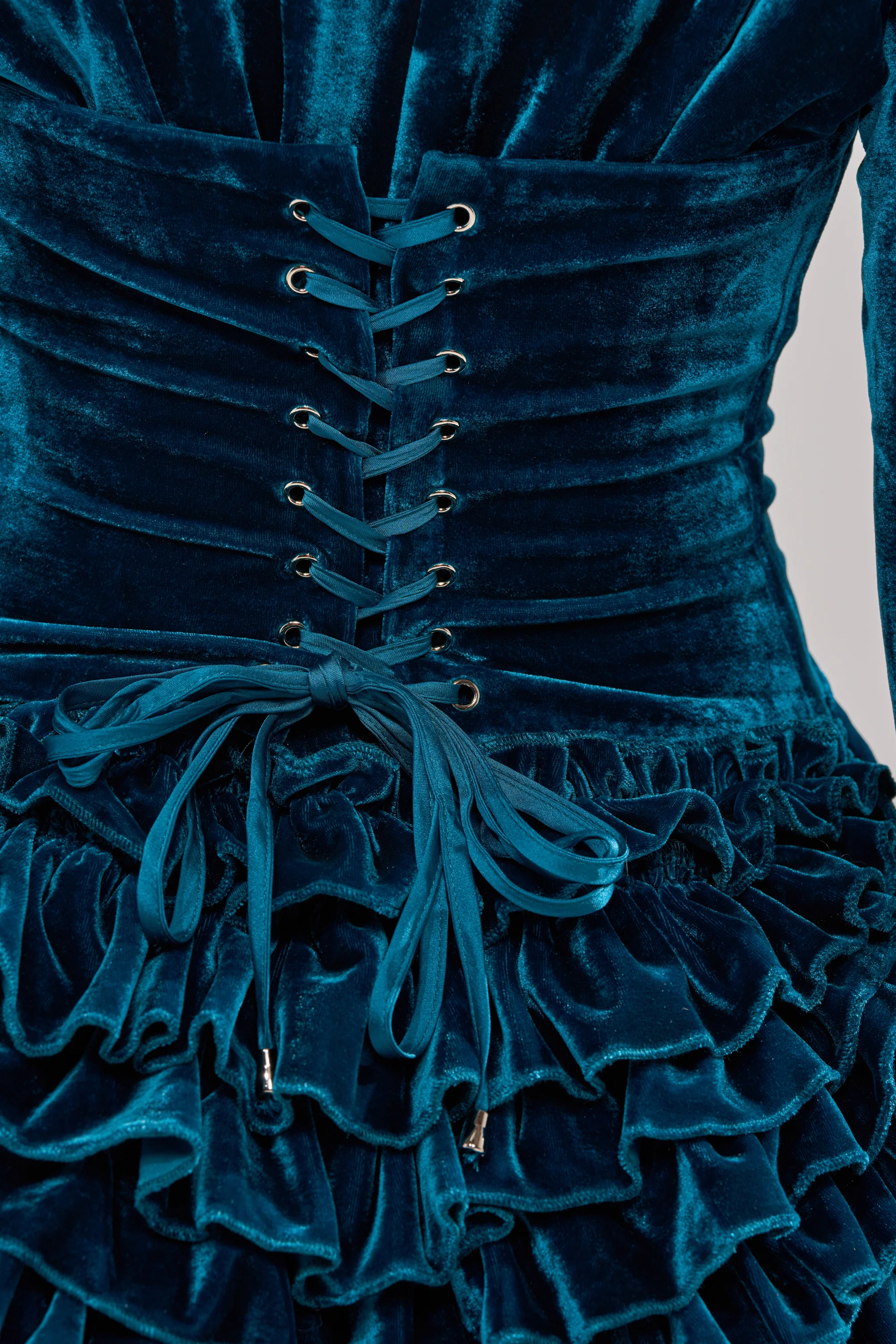 SHE'S ROYALTY VELVET ROMPER - Image 9