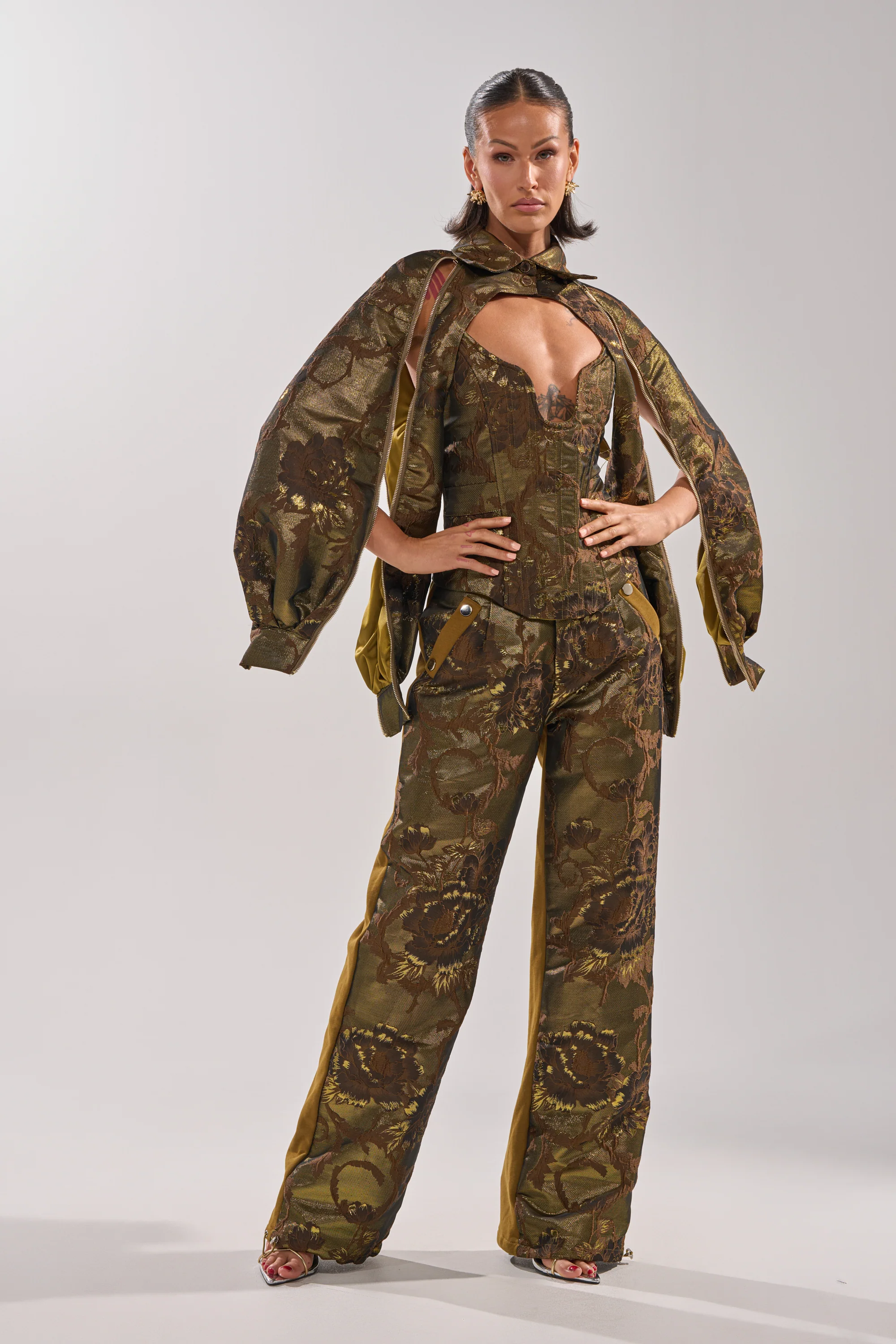 SHIGO BROCADE CORSET - Image 10