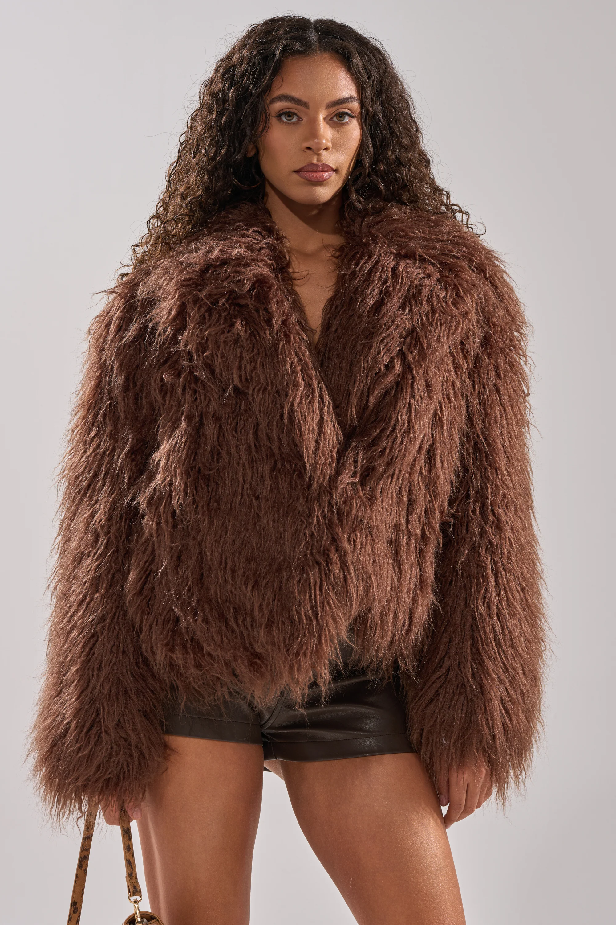 SHORT N SWEET FAUX FUR COAT - Image 2