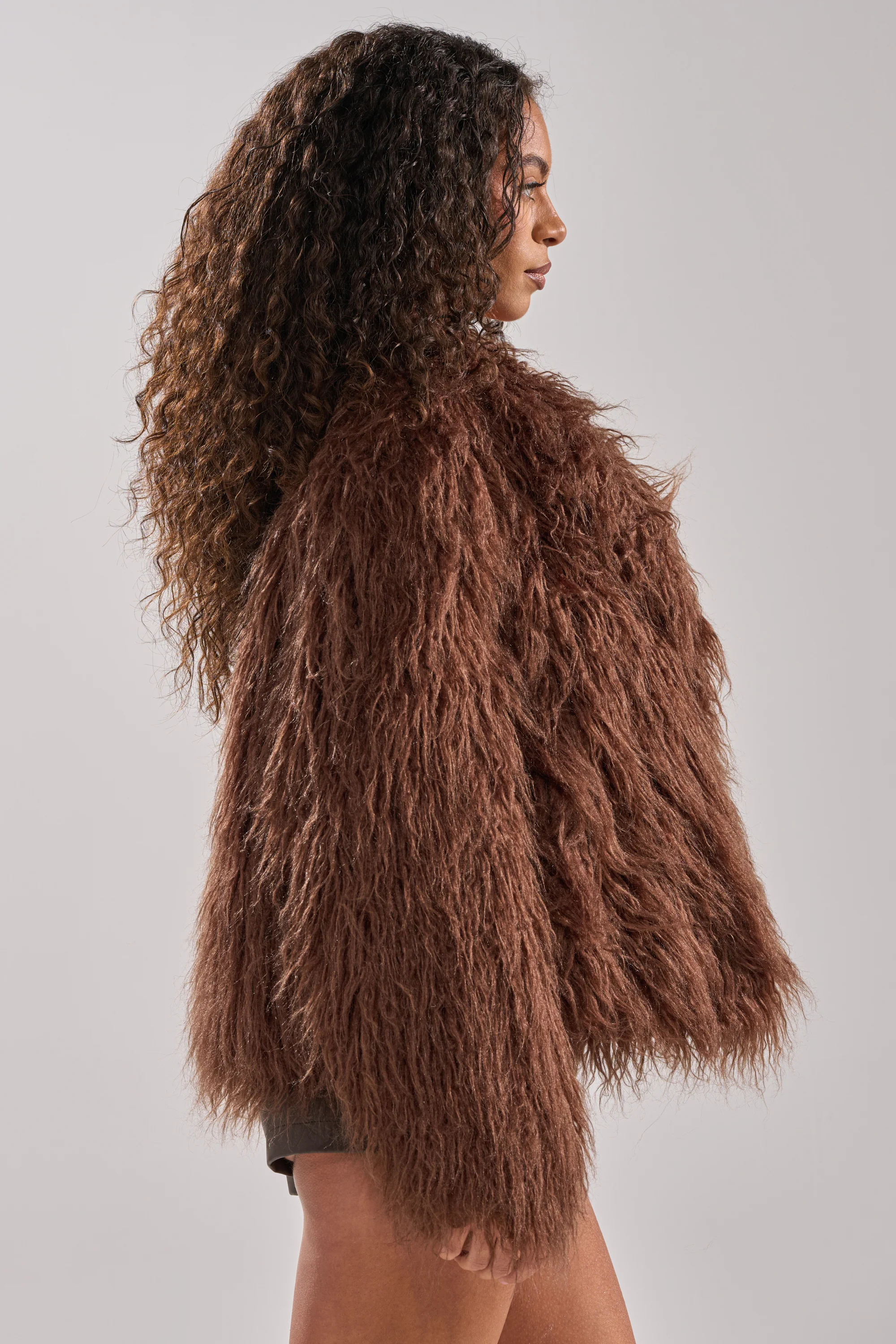 SHORT N SWEET FAUX FUR COAT - Image 6