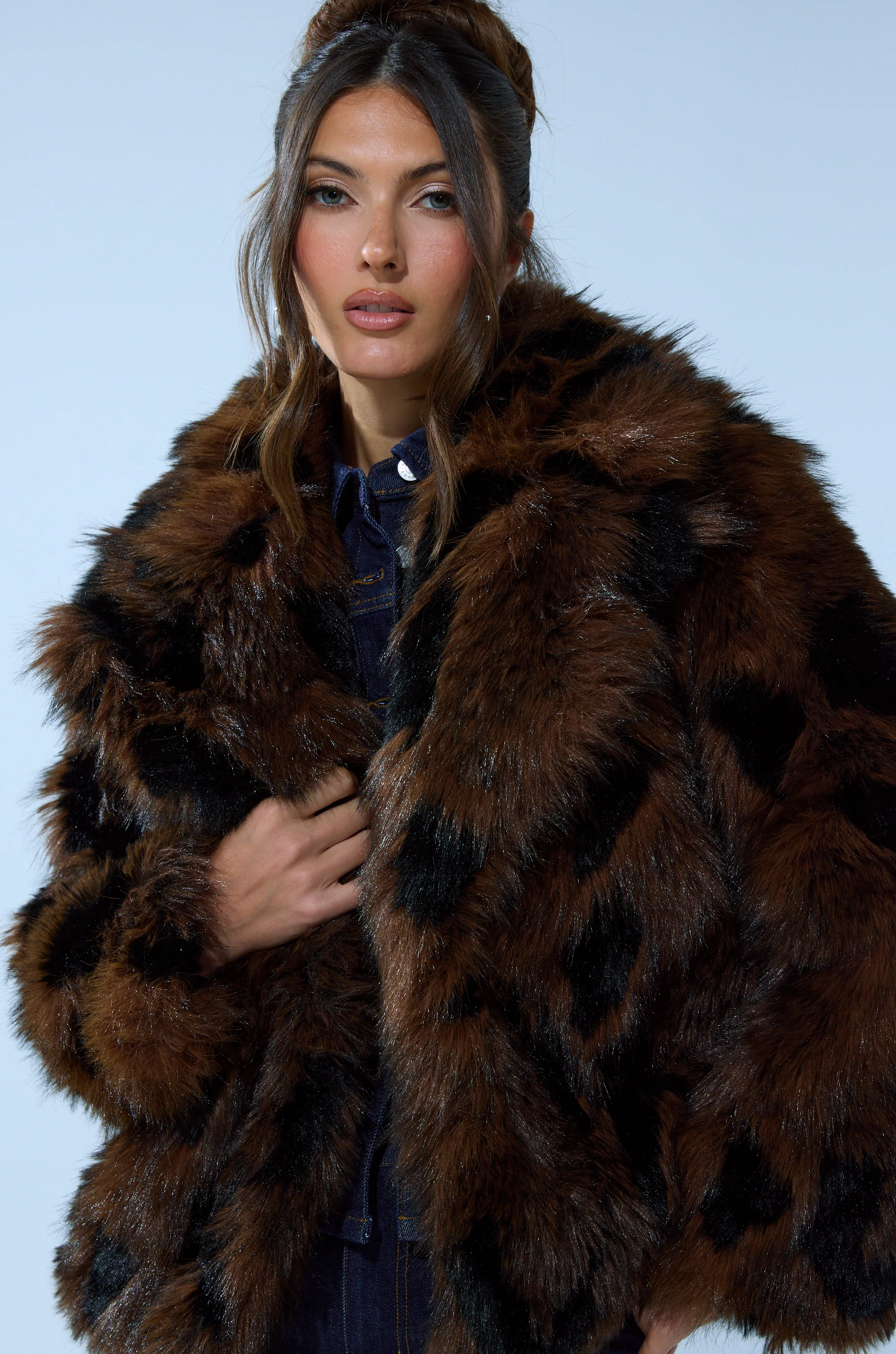 SHORTIE FUR COAT IN BROWN MULTI - Image 8
